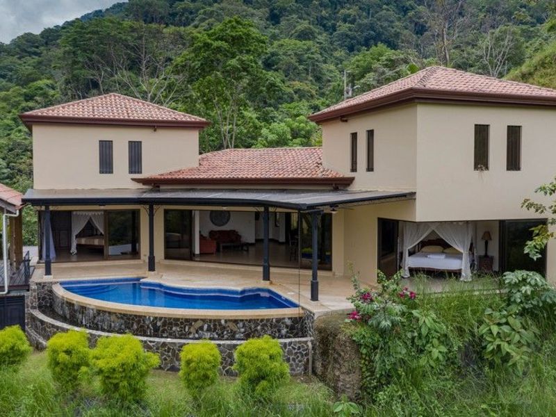 4 bed Single Family Homes For Sale in Ojochal, Puntarenas - 1