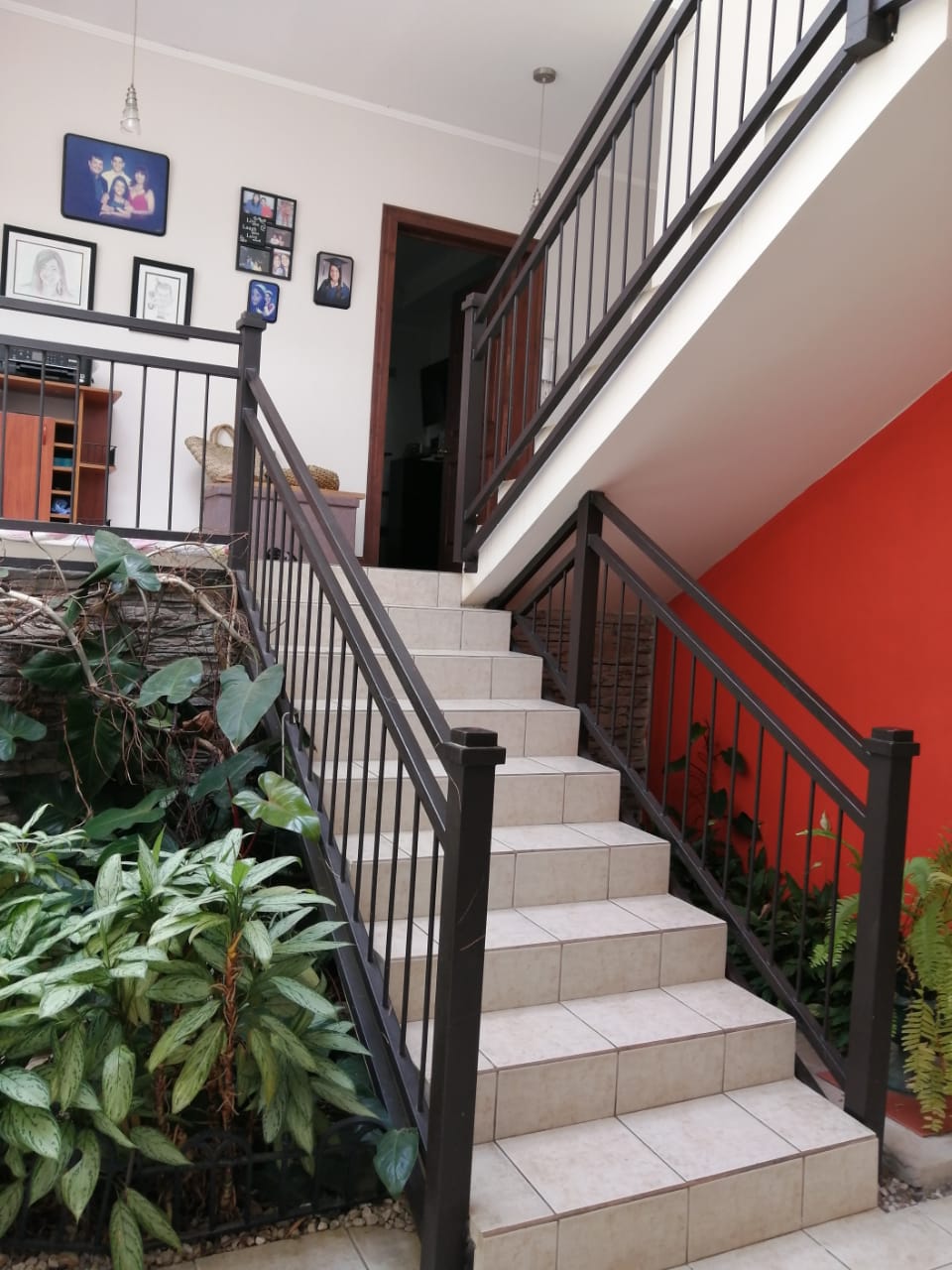 4 bed Single Family Homes For Sale in Curridabat, San Jose - thumb 4