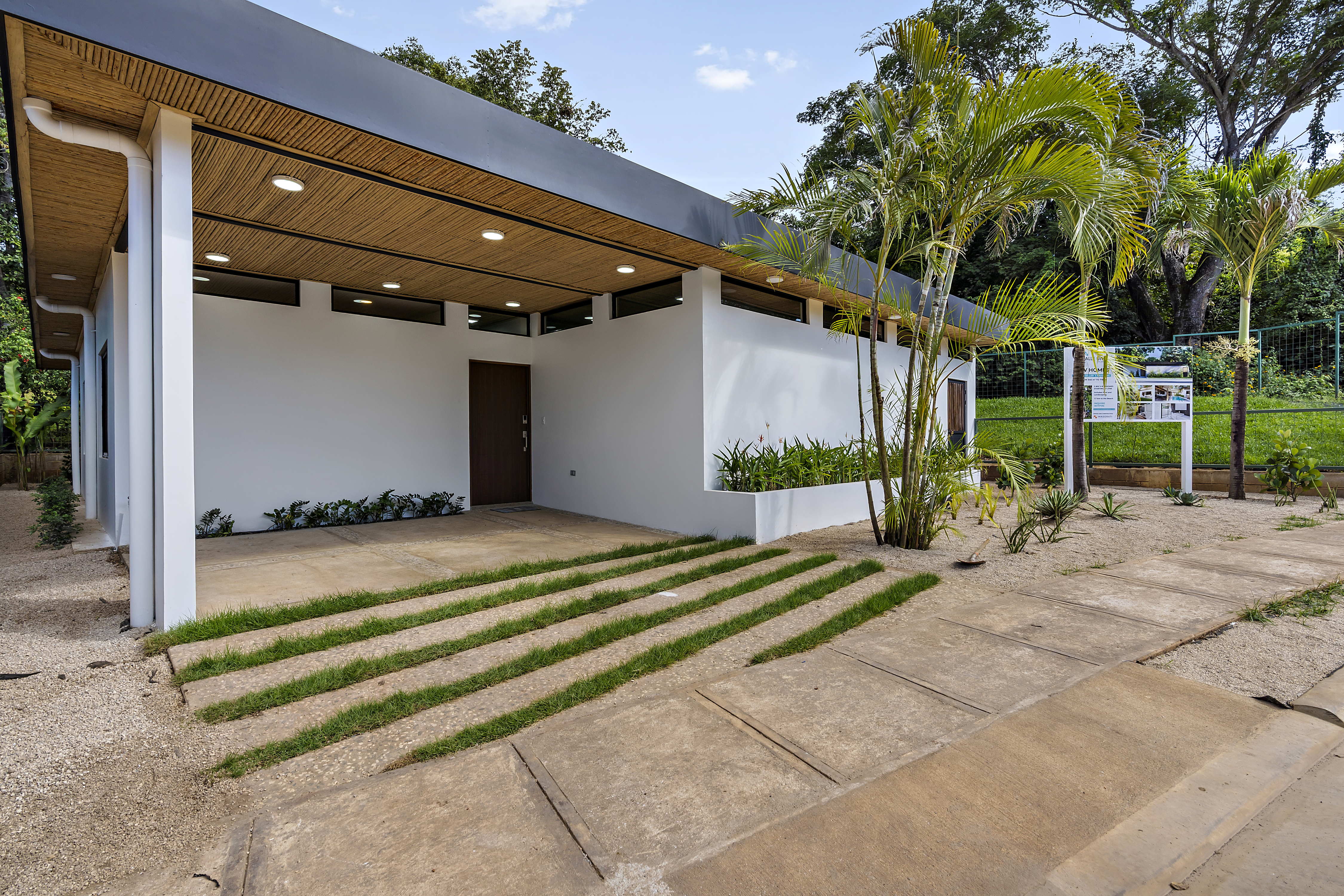 3 bed Single Family Homes For Sale in Tamarindo, Guanacaste - thumb 24