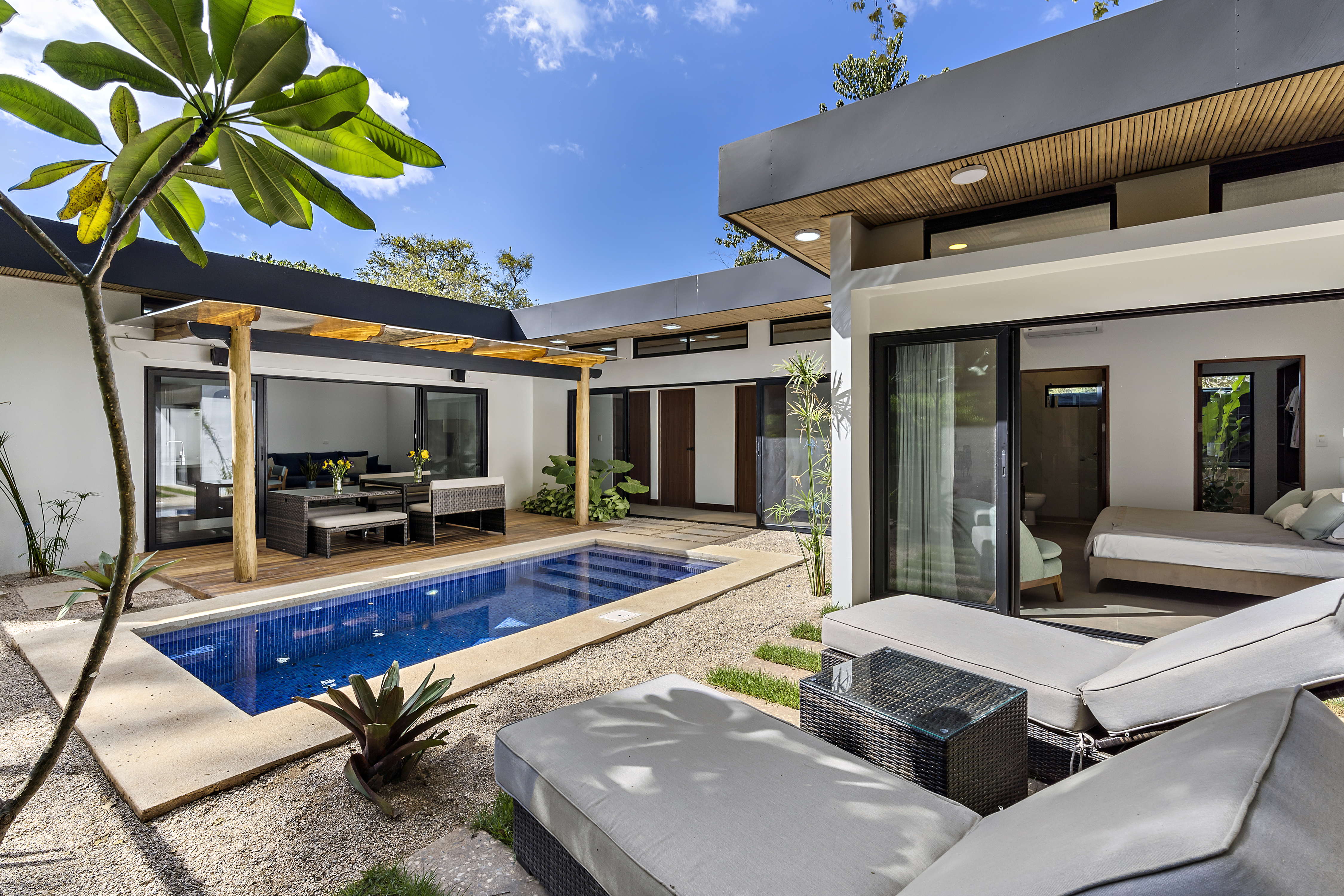 3 bed Single Family Homes For Sale in Tamarindo, Guanacaste - thumb 1