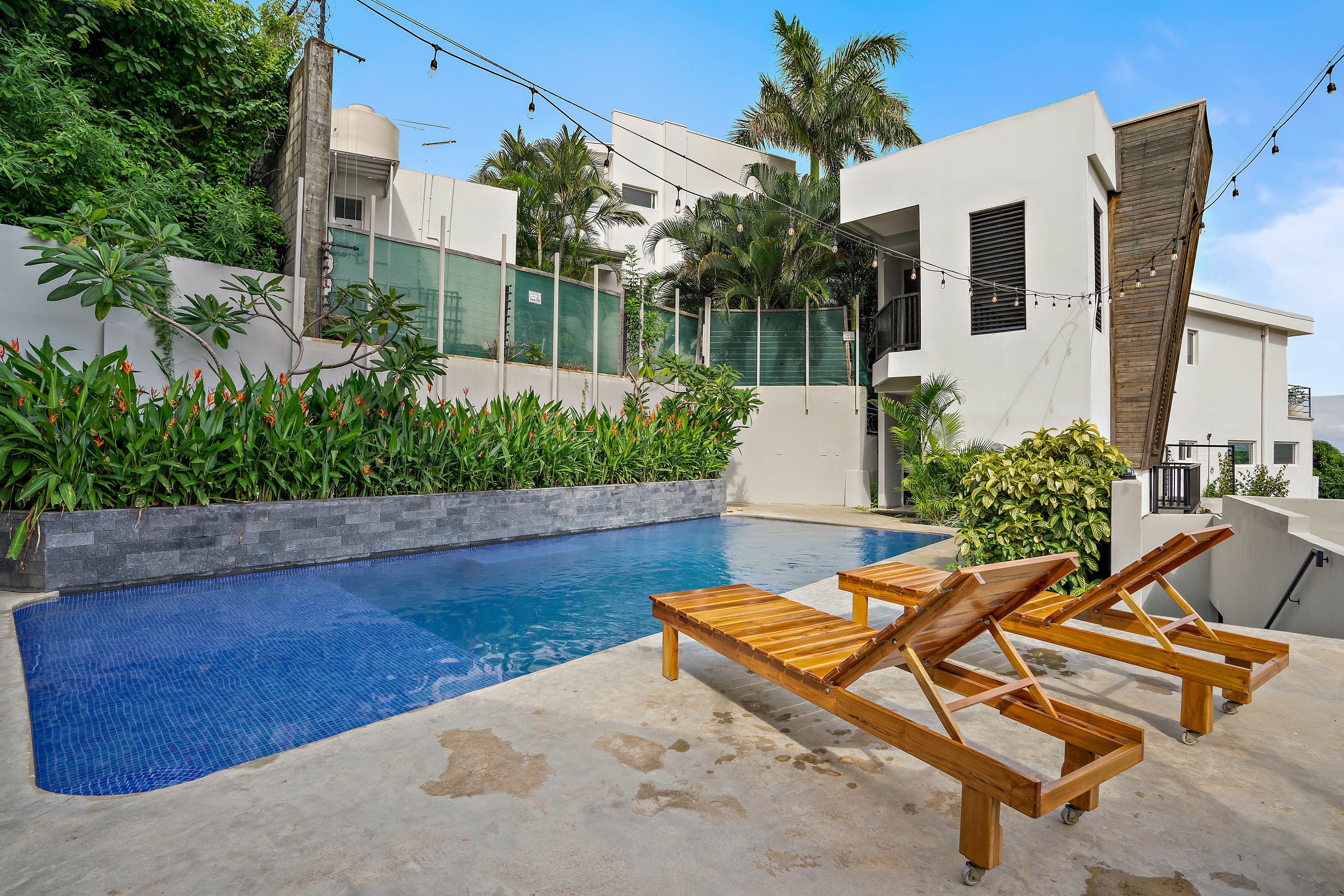 8 bed Single Family Homes For Sale in Tamarindo, Guanacaste - thumb 3