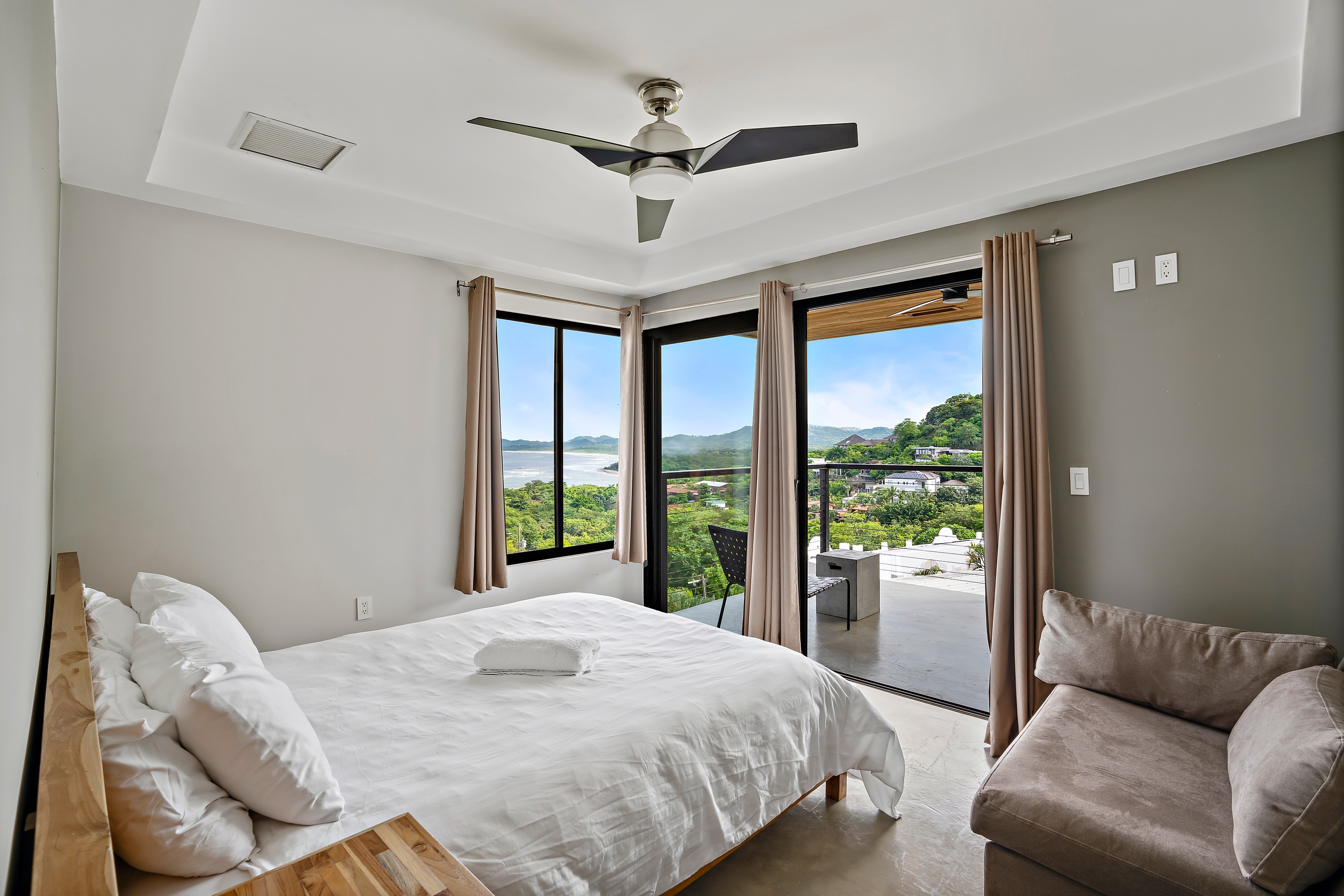 8 bed Single Family Homes For Sale in Tamarindo, Guanacaste - thumb 15