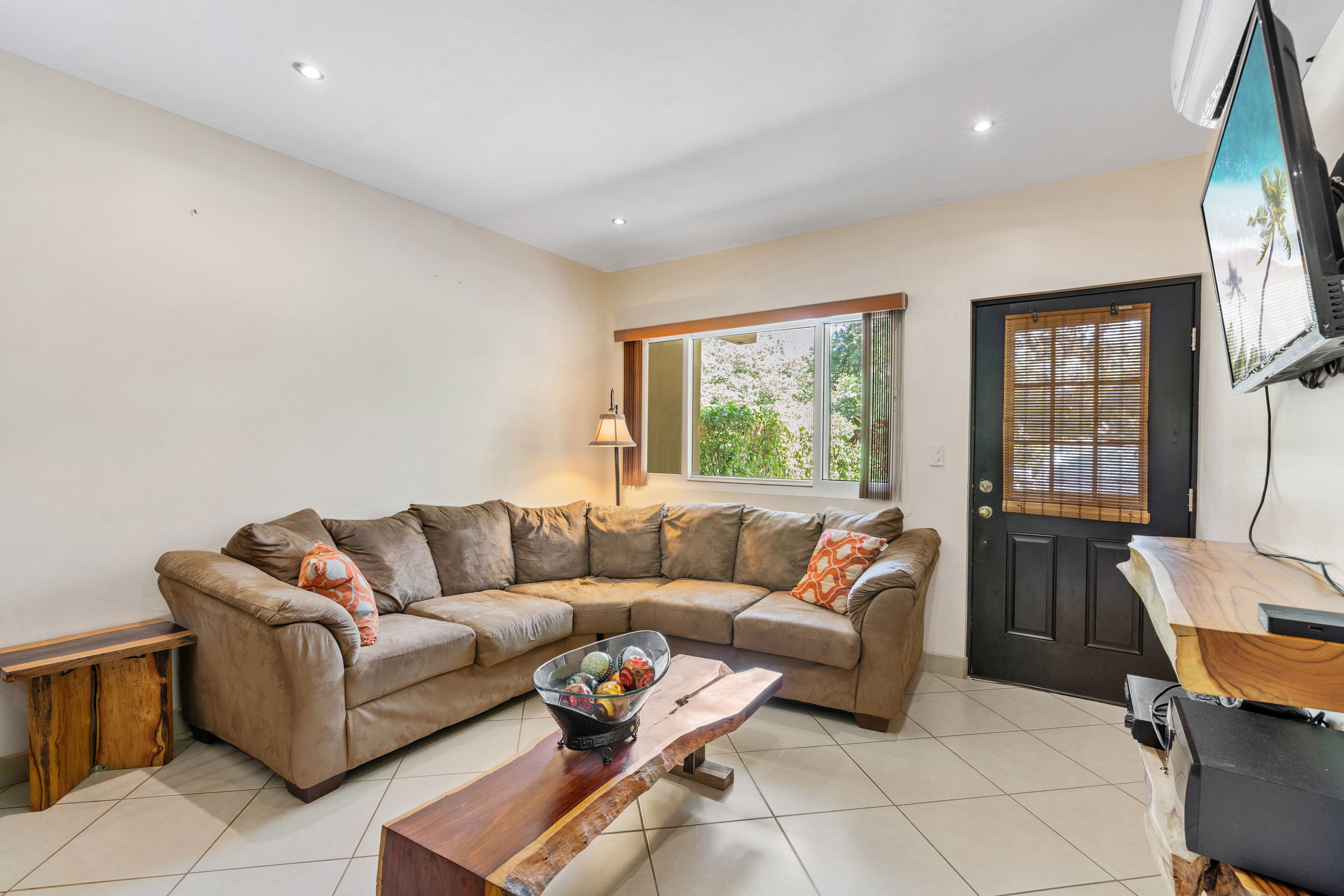 2 bed Condo For Sale in Tamarindo, Guanacaste - thumb 3