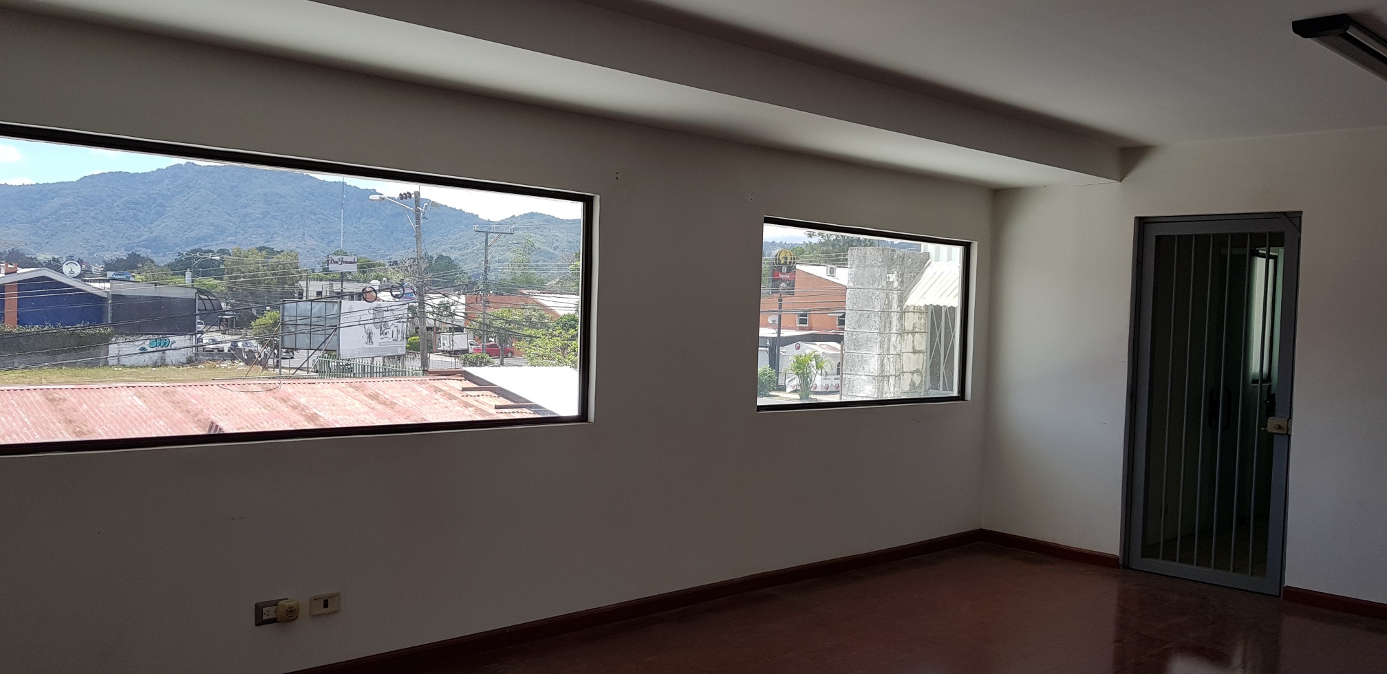 6 bed Commercial For Rent in Curridabat, San Jose - thumb 11