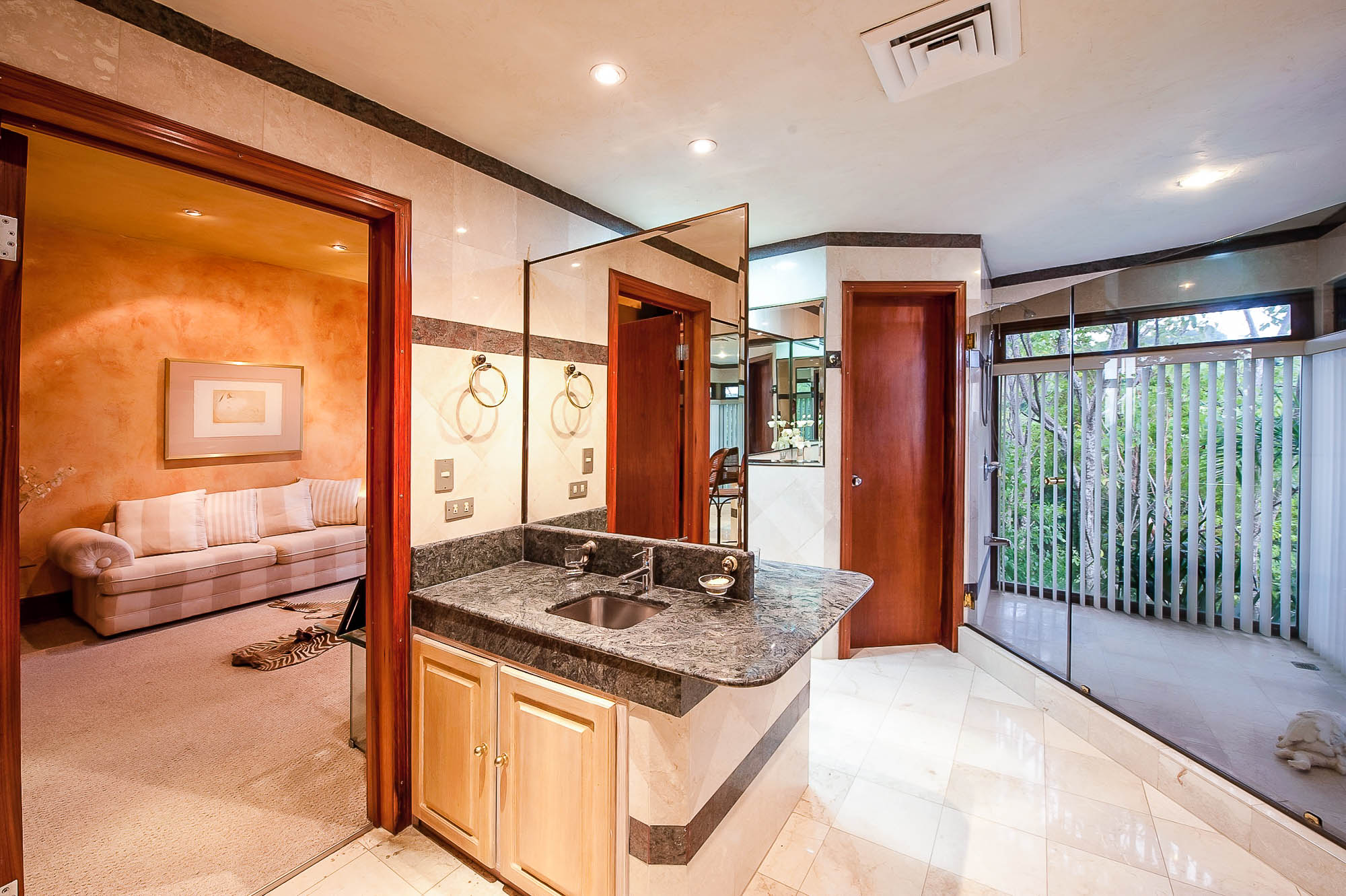 10 bed Single Family Homes For Sale in Jaco, Puntarenas - thumb 15