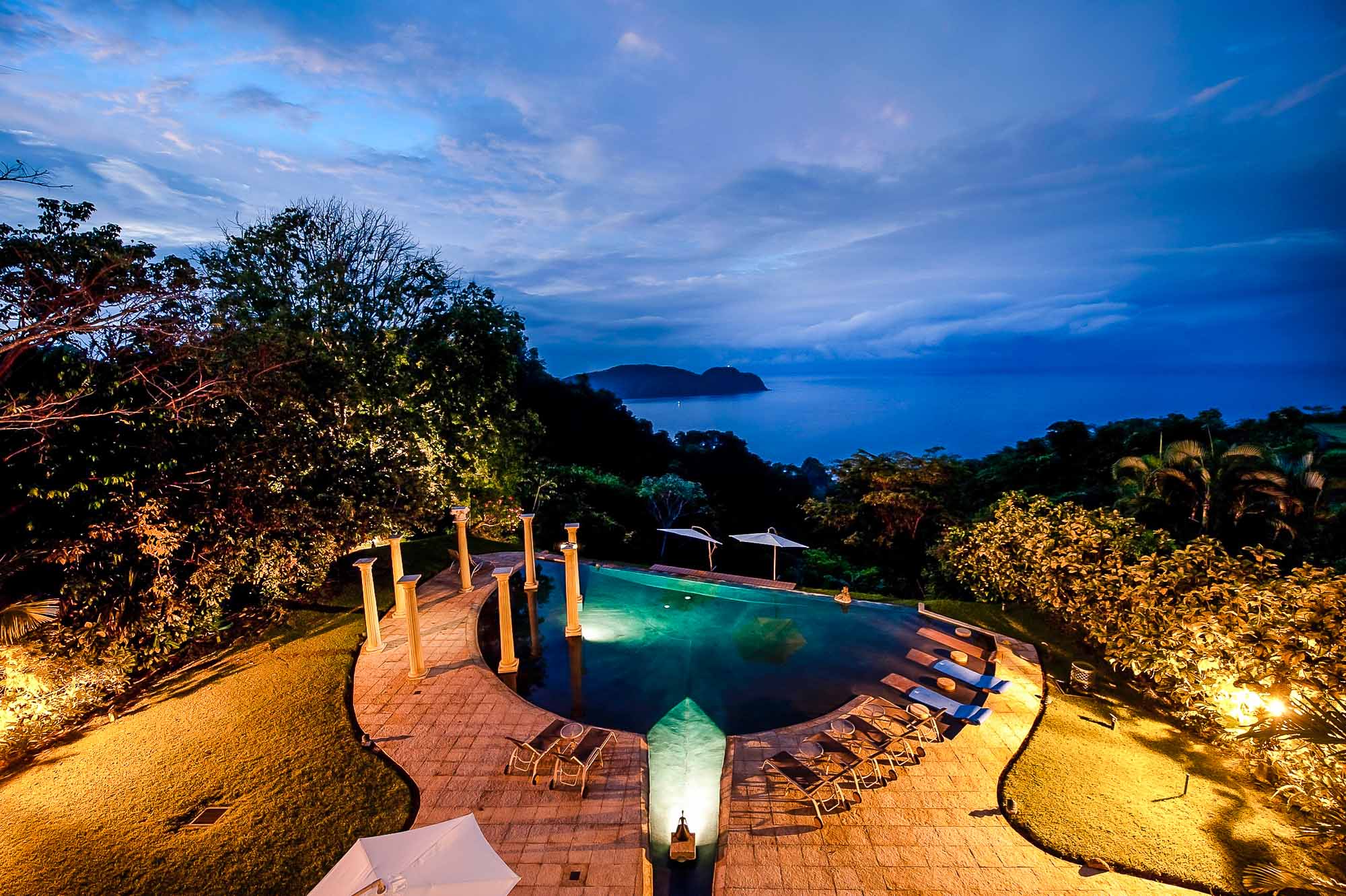 10 bed Single Family Homes For Sale in Jaco, Puntarenas - thumb 4