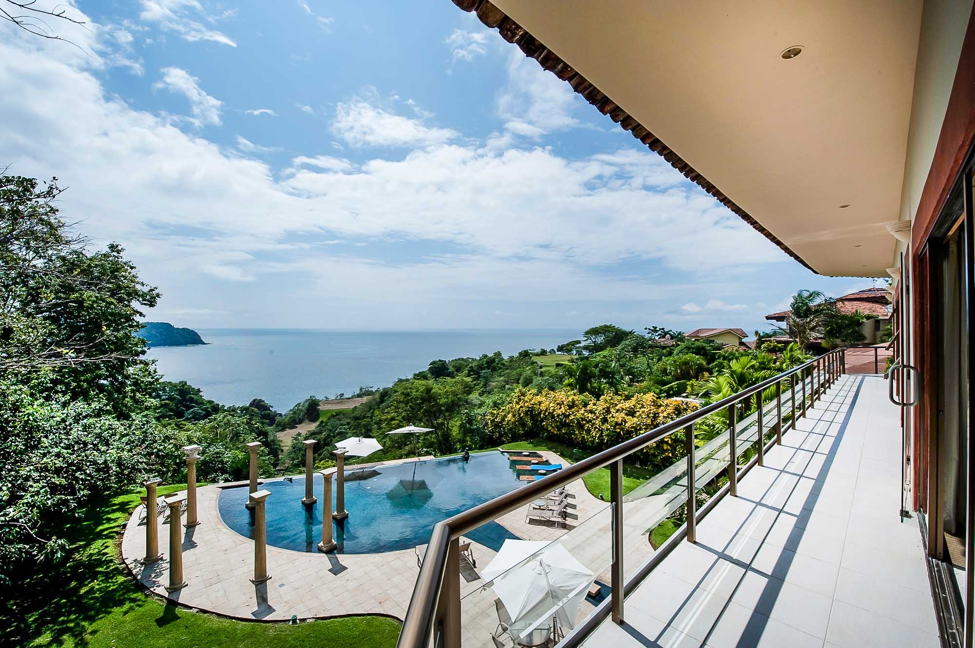 10 bed Single Family Homes For Sale in Jaco, Puntarenas - thumb 5