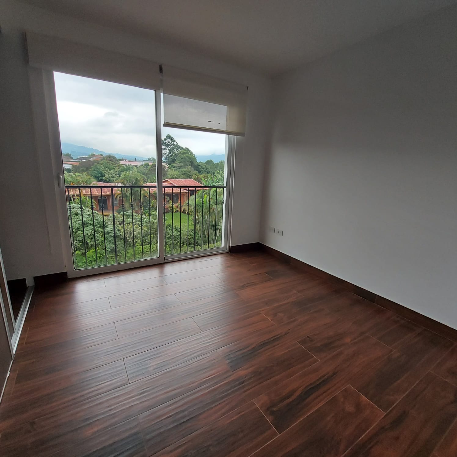 2 bed Condo For Sale in Granadilla, San Jose - thumb 11