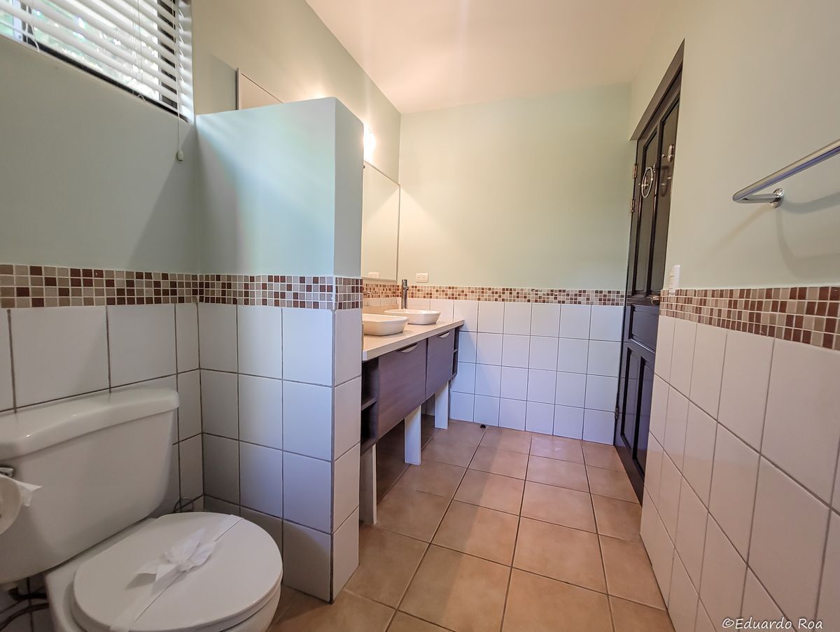 2 bed Condo For Sale in Playas Del Coco, Guanacaste - thumb 5