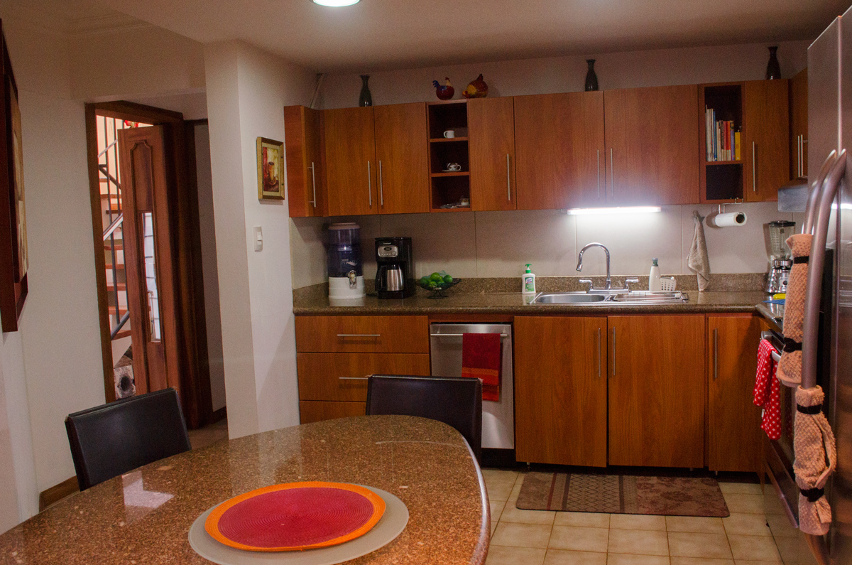 3 bed Single Family Homes For Sale in Curridabat, San Jose - thumb 9