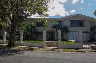 5 bed Single Family Homes For Sale in Curridabat, San Jose - thumb 1