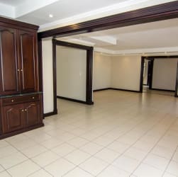 5 bed Single Family Homes For Sale in Curridabat, San Jose - thumb 6