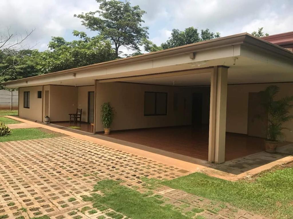 4 bed Single Family Homes For Sale in Orotina, Alajuela - thumb 4