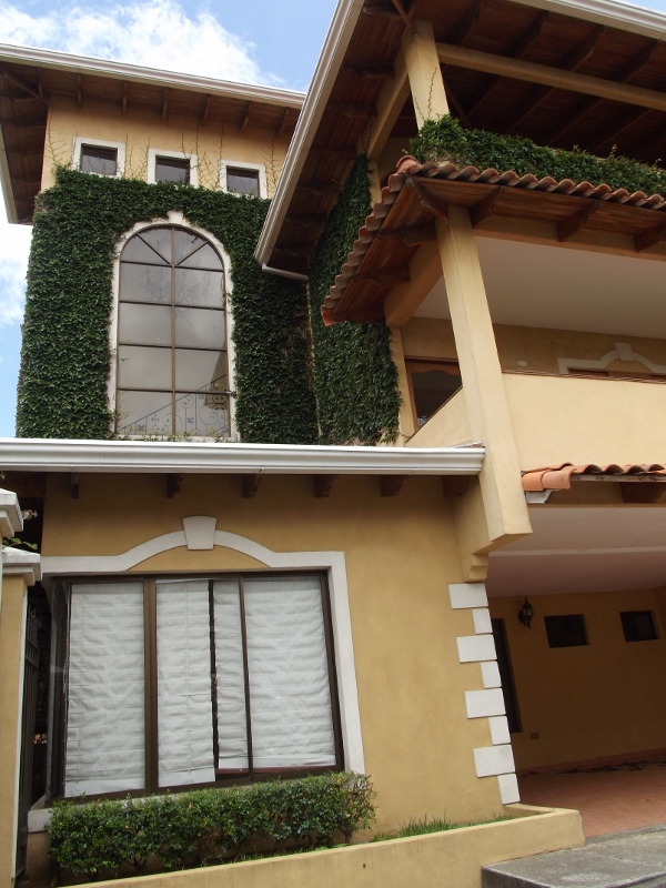4 bed Condo For Sale in Curridabat, San Jose - thumb 2