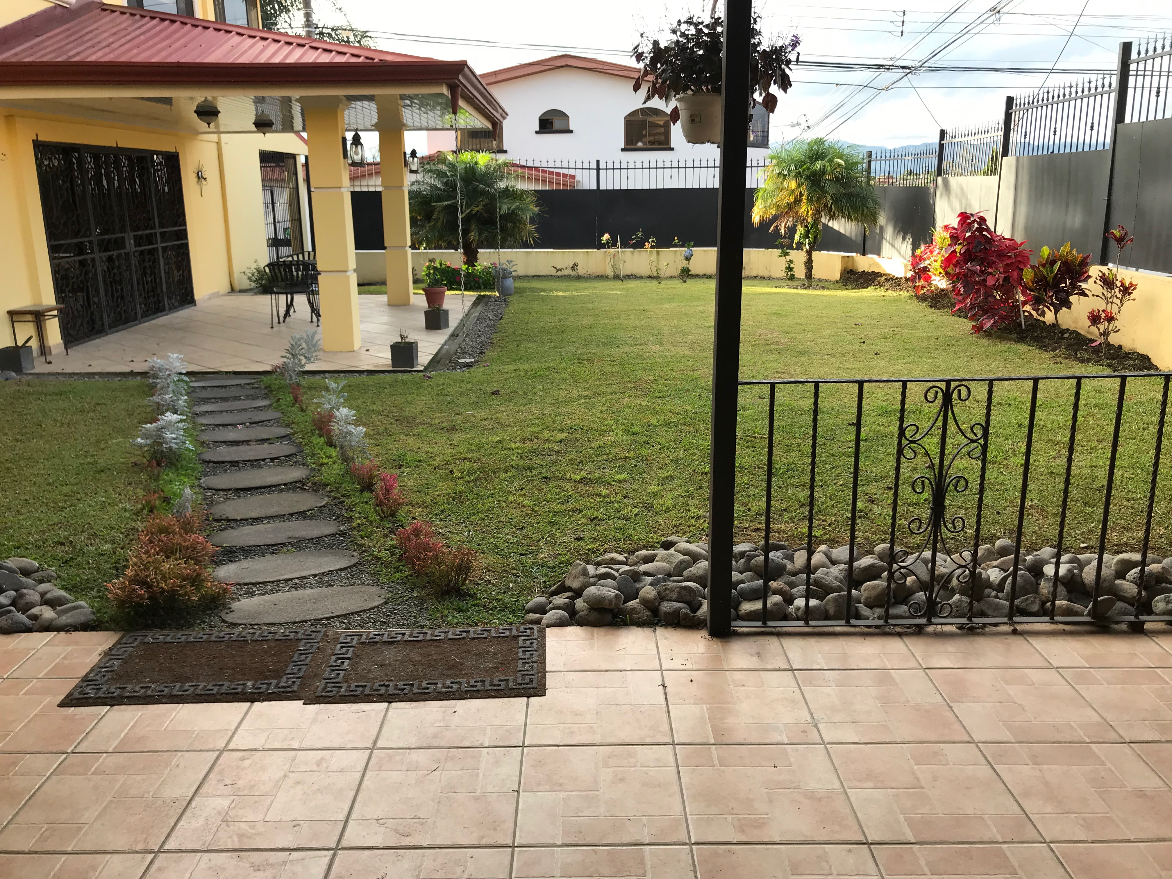 5 bed Single Family Homes For Sale in Moravia, San Jose - thumb 1