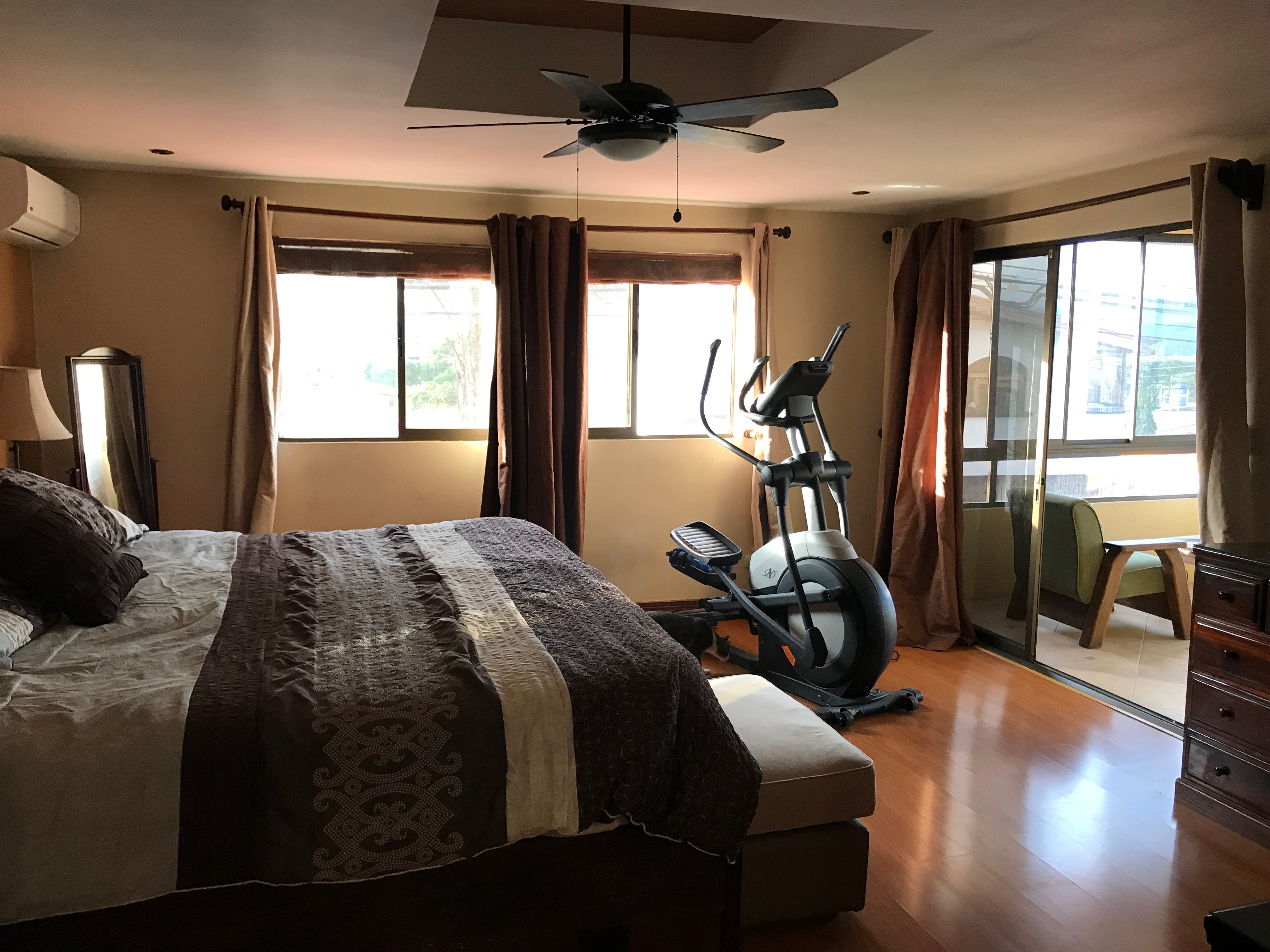 5 bed Single Family Homes For Sale in Moravia, San Jose - thumb 9