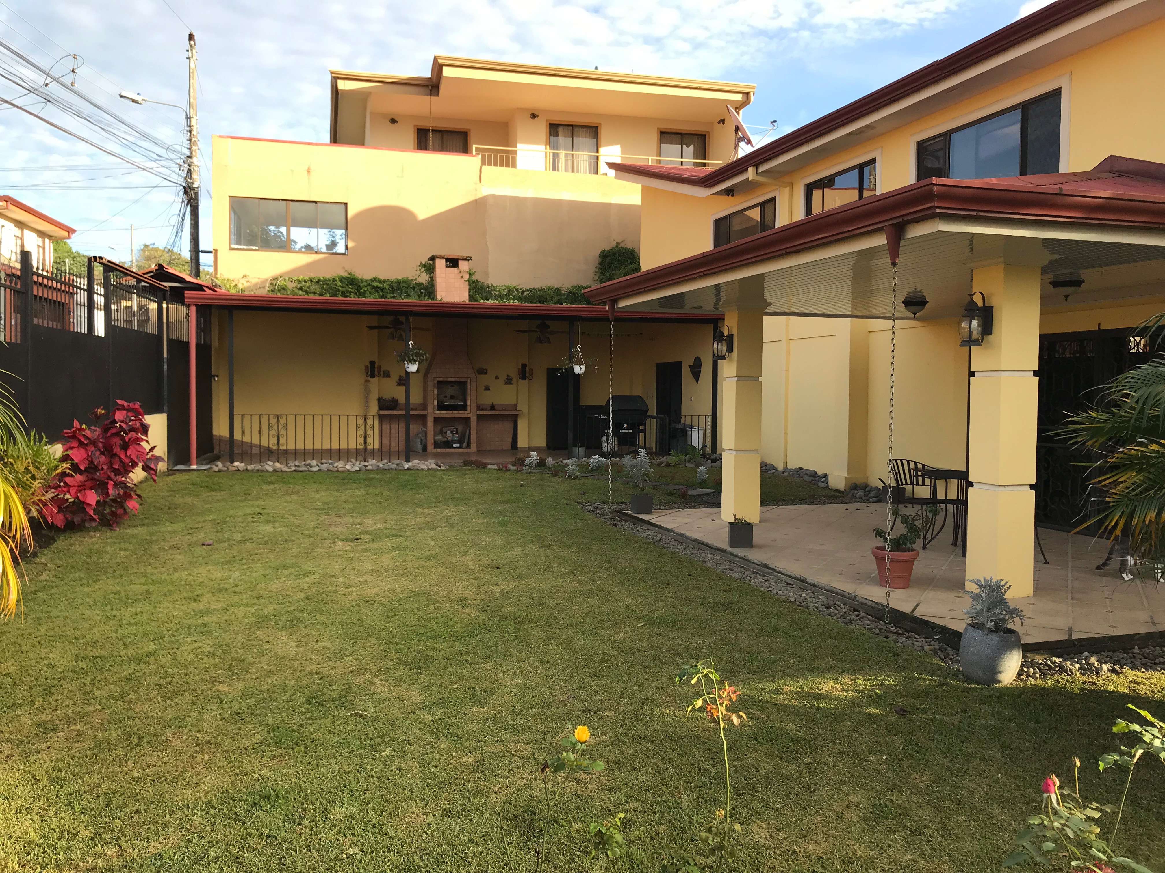 5 bed Single Family Homes For Sale in Moravia, San Jose - thumb 13