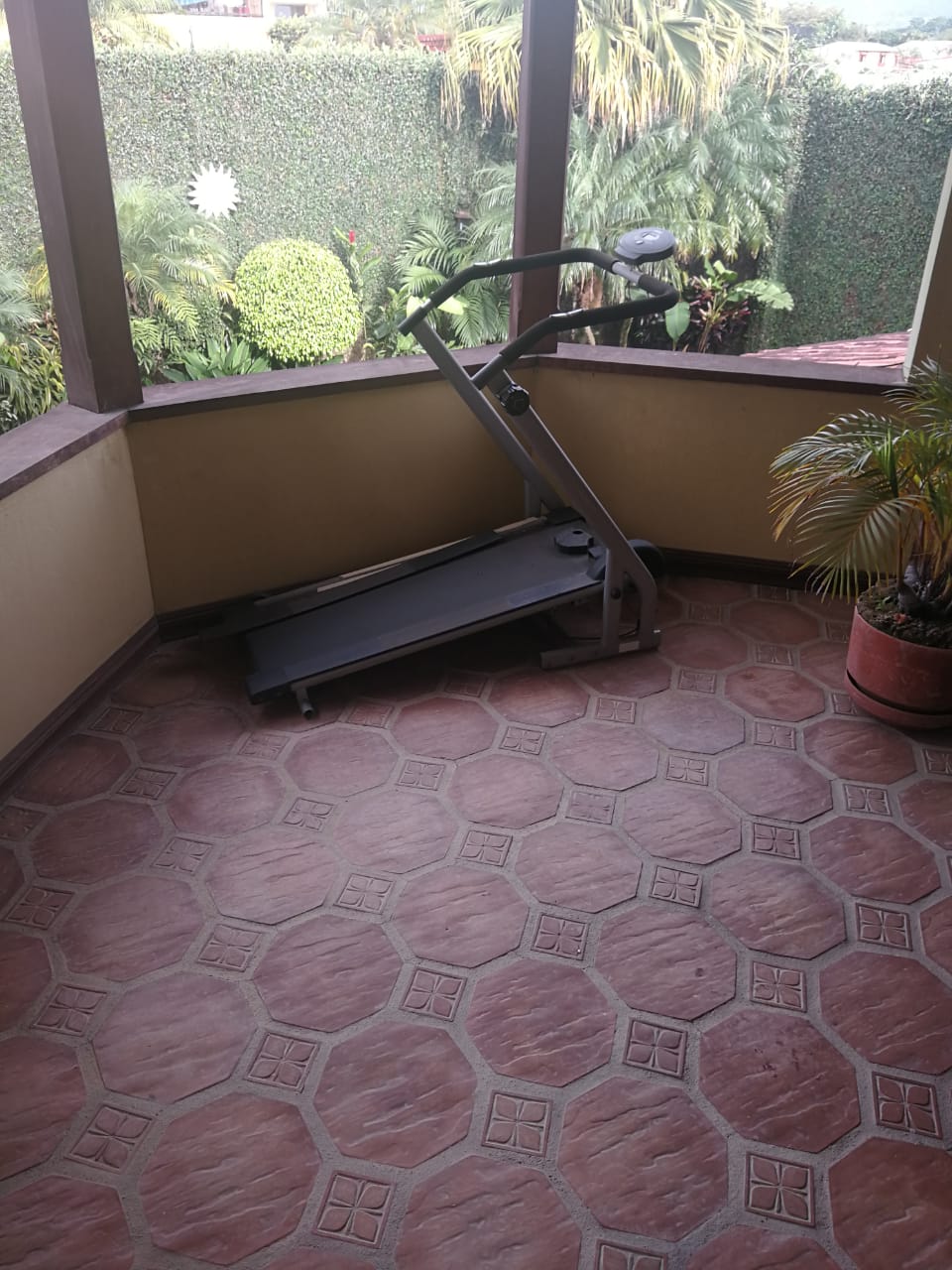 4 bed Single Family Homes For Sale in Curridabat, San Jose - thumb 14