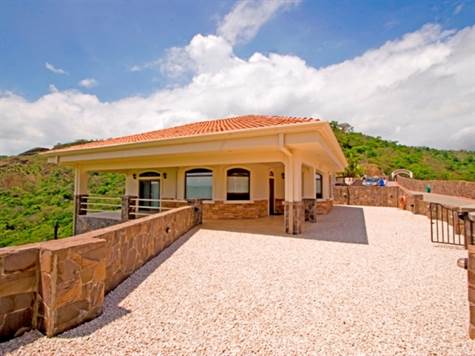 7 bed Single Family Homes For Sale in Playas Del Coco, Guanacaste - thumb 11