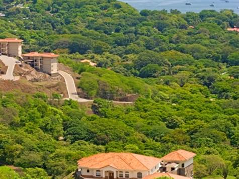 7 bed Single Family Homes For Sale in Playas Del Coco, Guanacaste - thumb 3