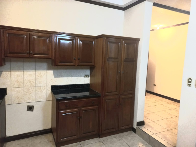 3 bed Single Family Homes For Rent in Santo Domingo, Heredia - 1