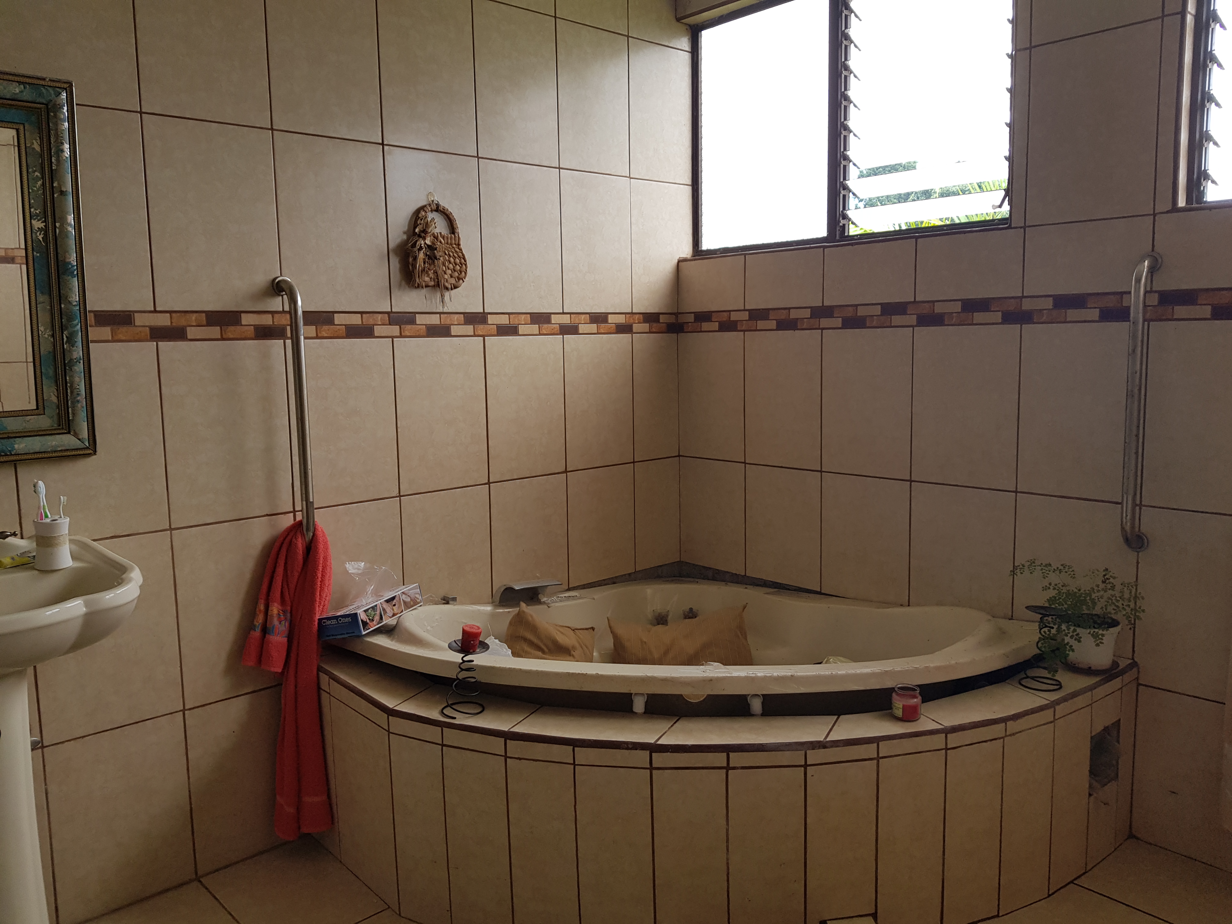 5 bed Single Family Homes For Sale in San Ramón, Cartago - thumb 12