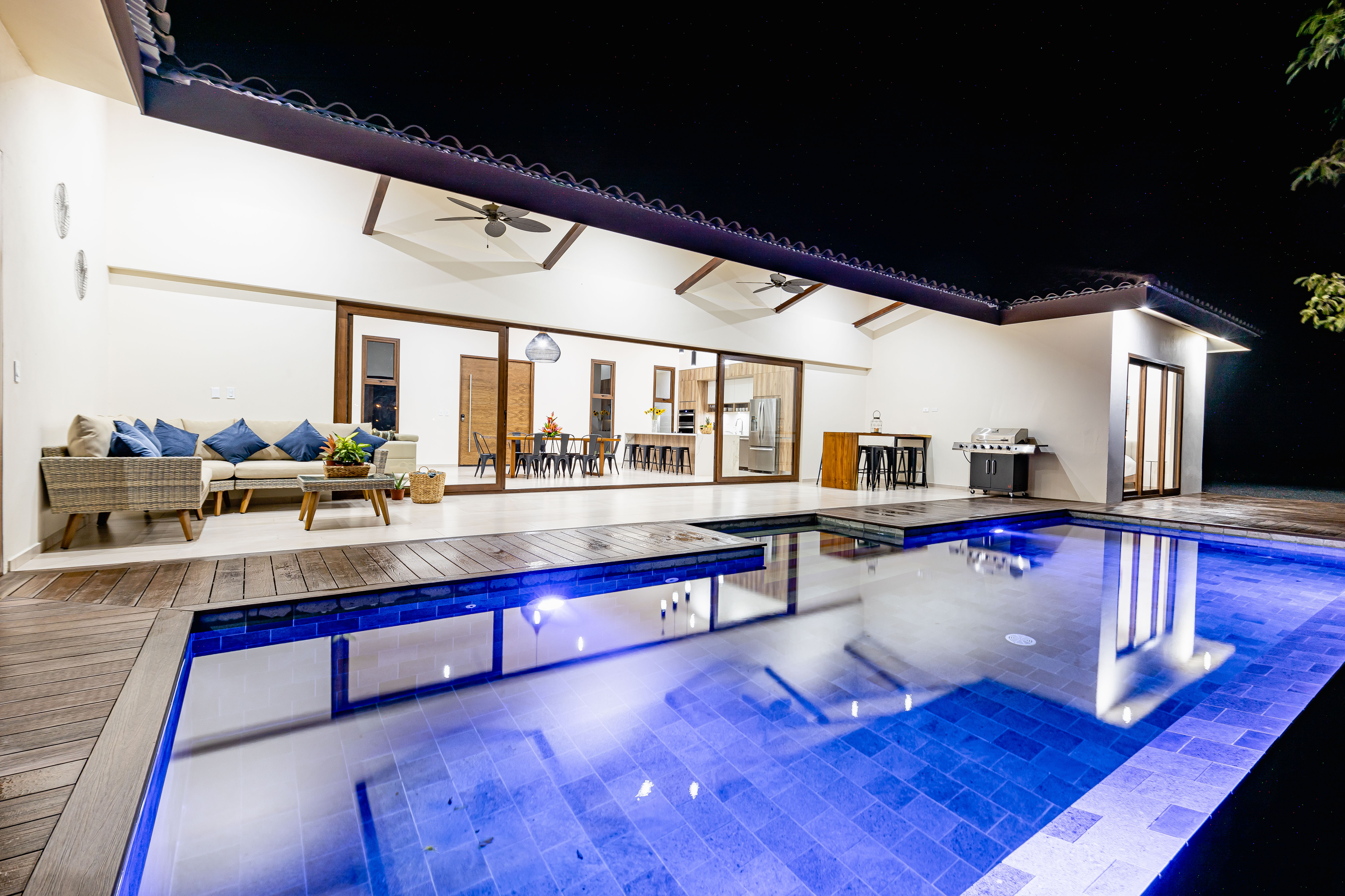 3 bed Single Family Homes For Sale in Tamarindo, Guanacaste - thumb 1