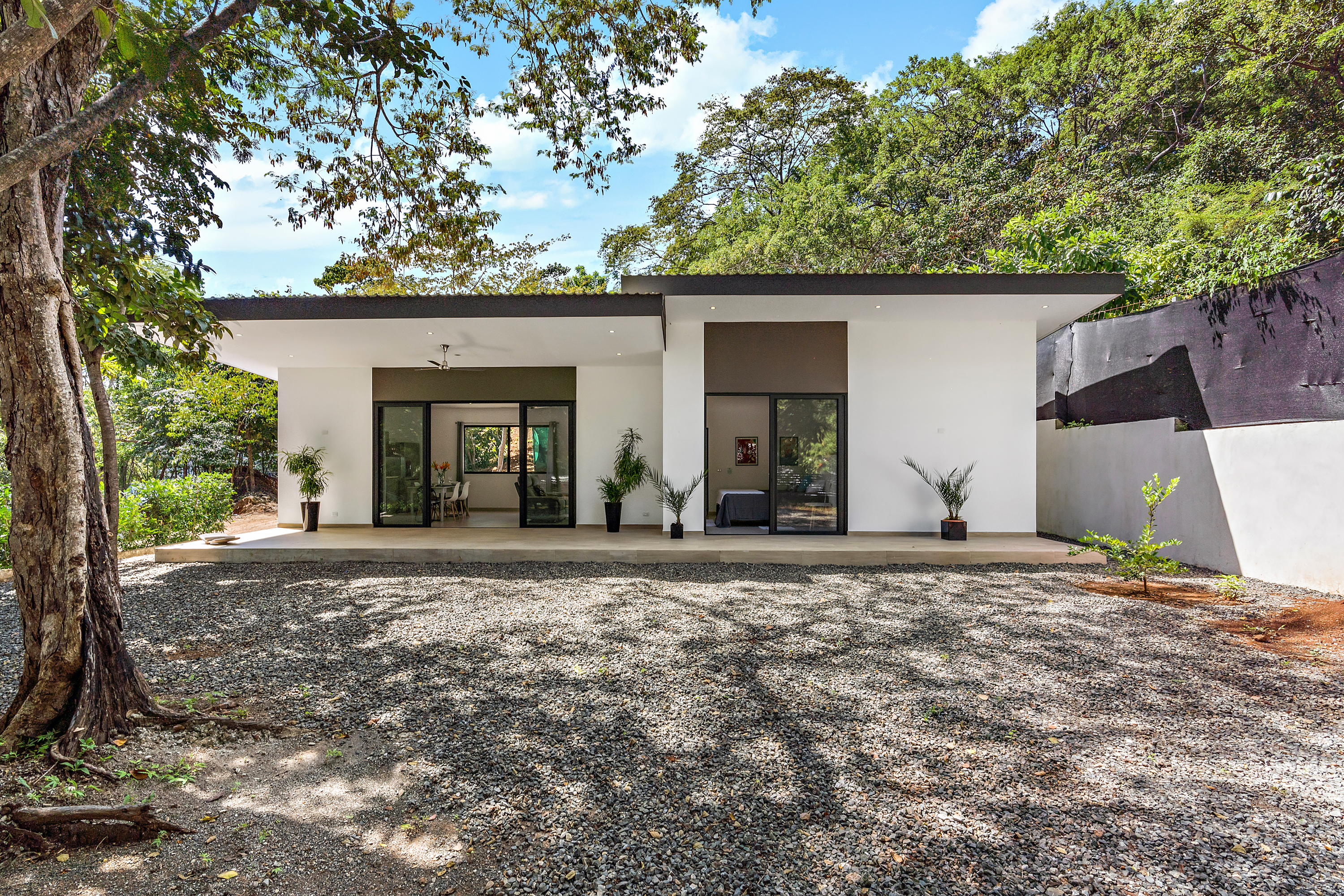 2 bed Single Family Homes For Sale in Tamarindo, Guanacaste - thumb 3