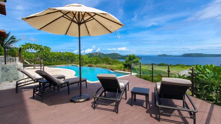3 bed Single Family Homes For Sale in Playa Panama, Guanacaste - thumb 17