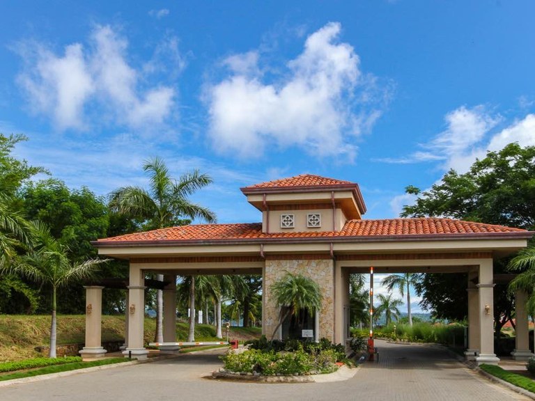 3 bed Single Family Homes For Sale in Playa Panama, Guanacaste - thumb 25