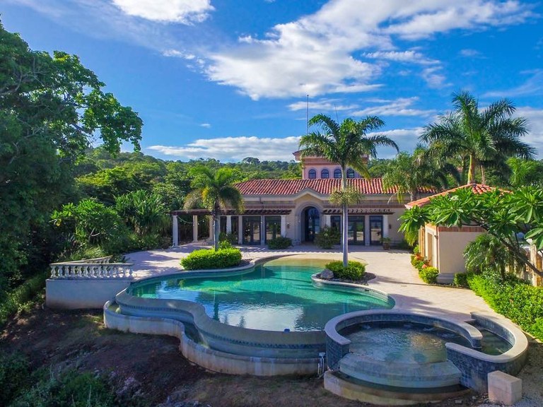 3 bed Single Family Homes For Sale in Playa Panama, Guanacaste - thumb 26