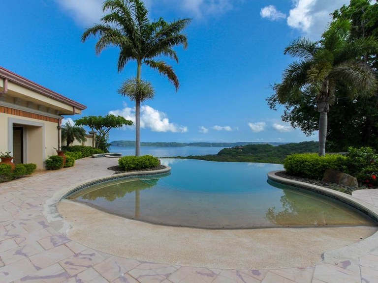 3 bed Single Family Homes For Sale in Playa Panama, Guanacaste - thumb 10