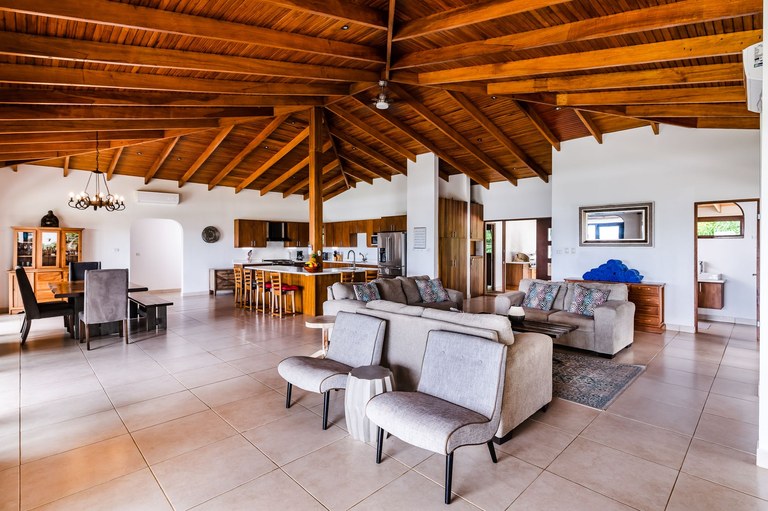 7 bed Single Family Homes For Sale in Playa Potrero, Guanacaste - thumb 24
