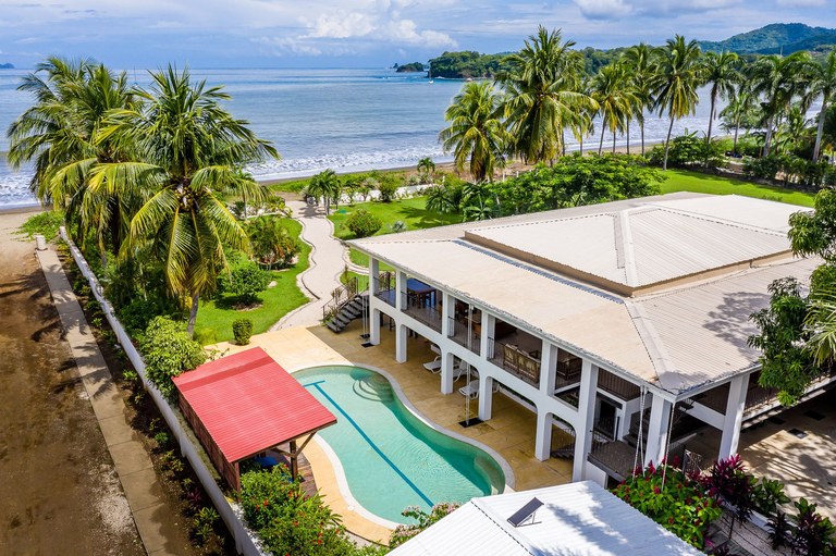 7 bed Single Family Homes For Sale in Playa Potrero, Guanacaste - thumb 1