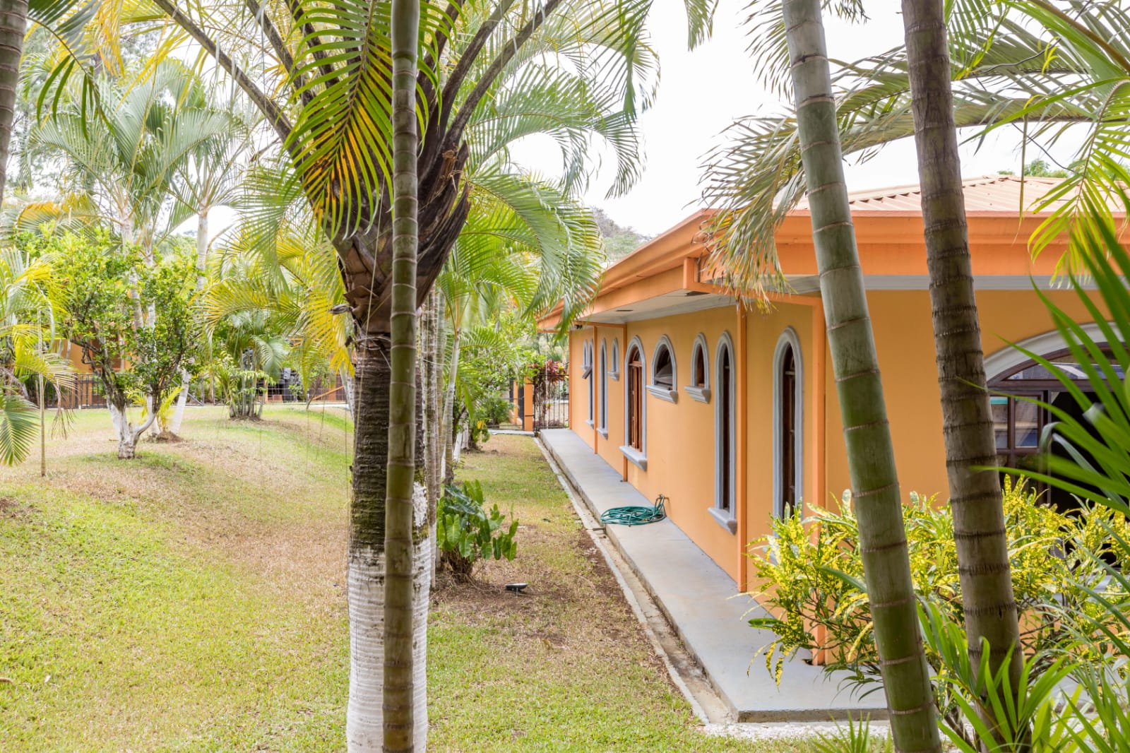 4 bed Single Family Homes For Sale in Atenas, Alajuela - thumb 27