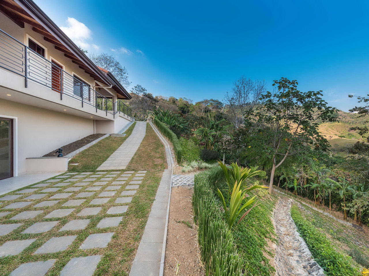 3 bed Single Family Homes For Sale in Atenas, Alajuela - thumb 27