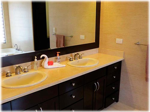 5 bed Single Family Homes For Sale in Avellanas, Guanacaste - thumb 14