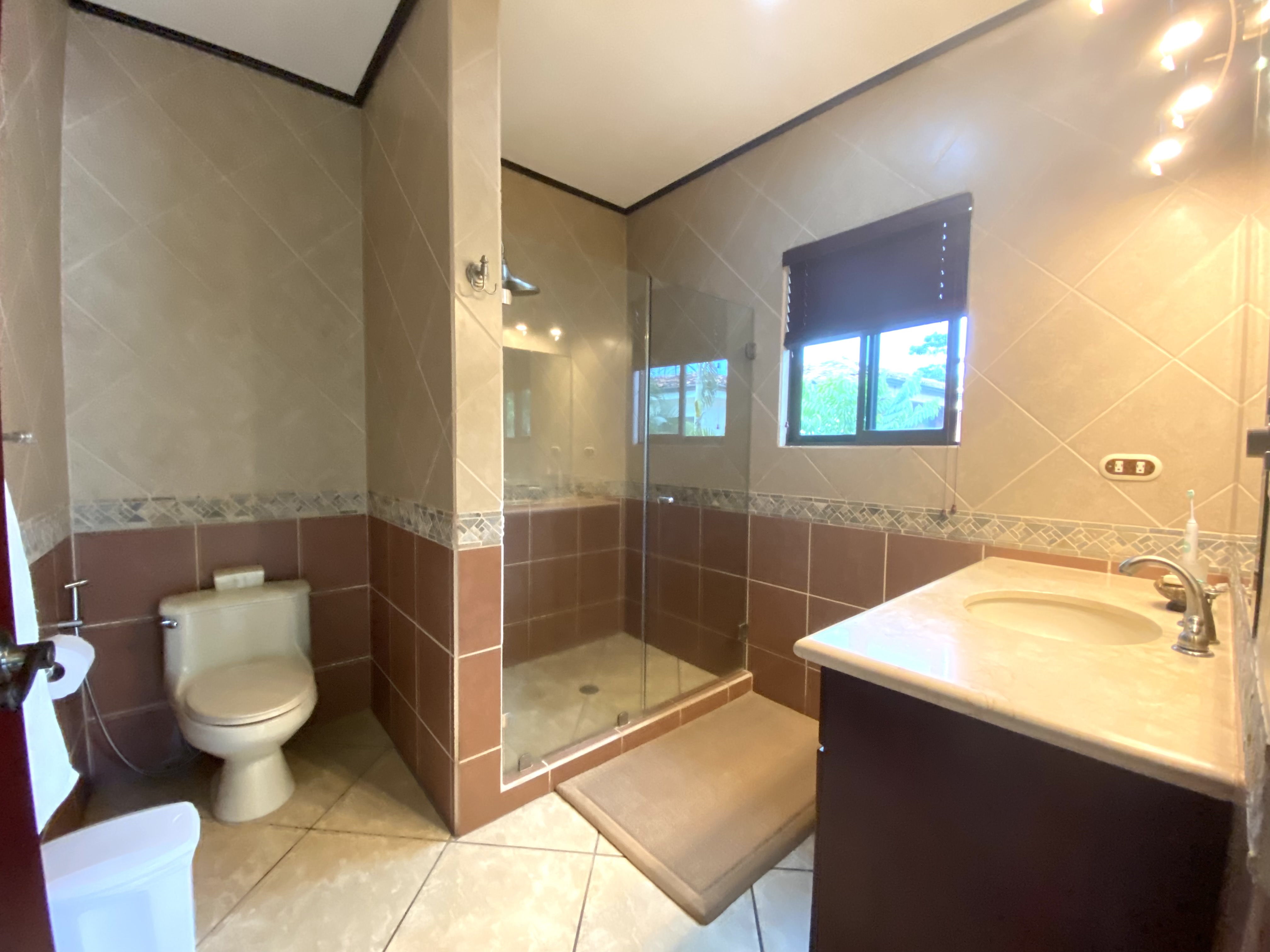 3 bed Single Family Homes For Sale in Jaco, Puntarenas - thumb 12