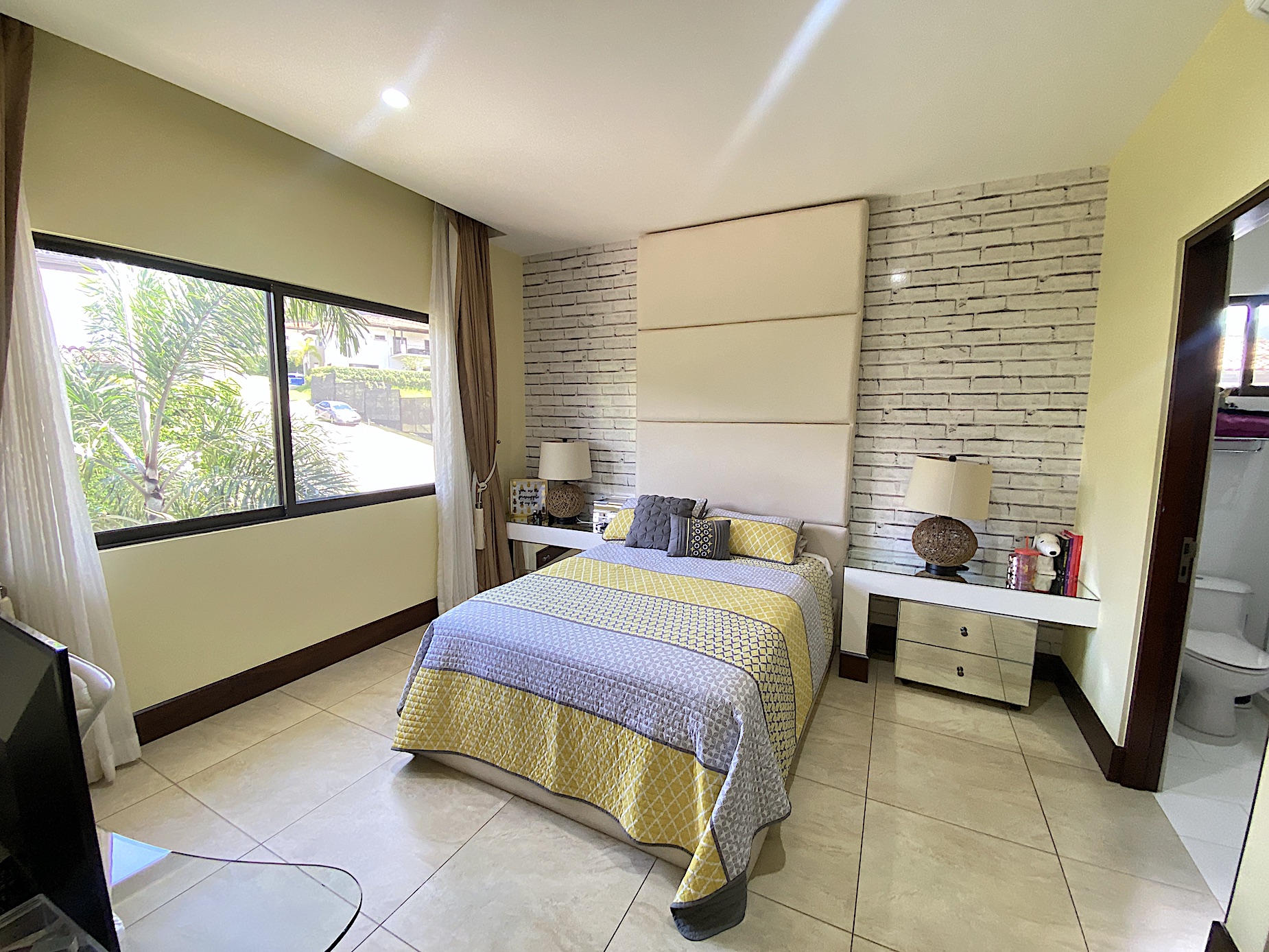 3 bed Single Family Homes For Sale in Santa Ana, San Jose - thumb 24