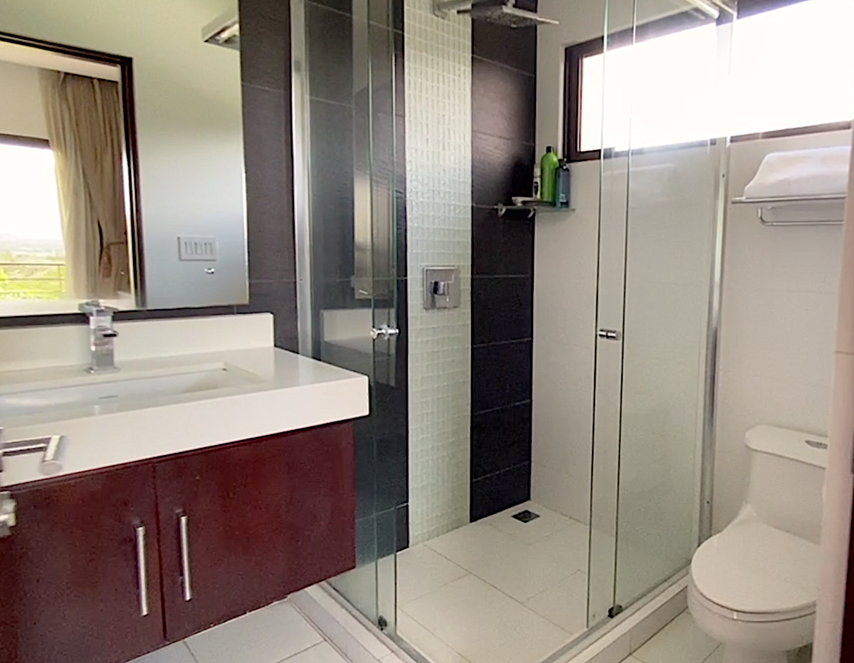 3 bed Single Family Homes For Sale in Santa Ana, San Jose - thumb 23