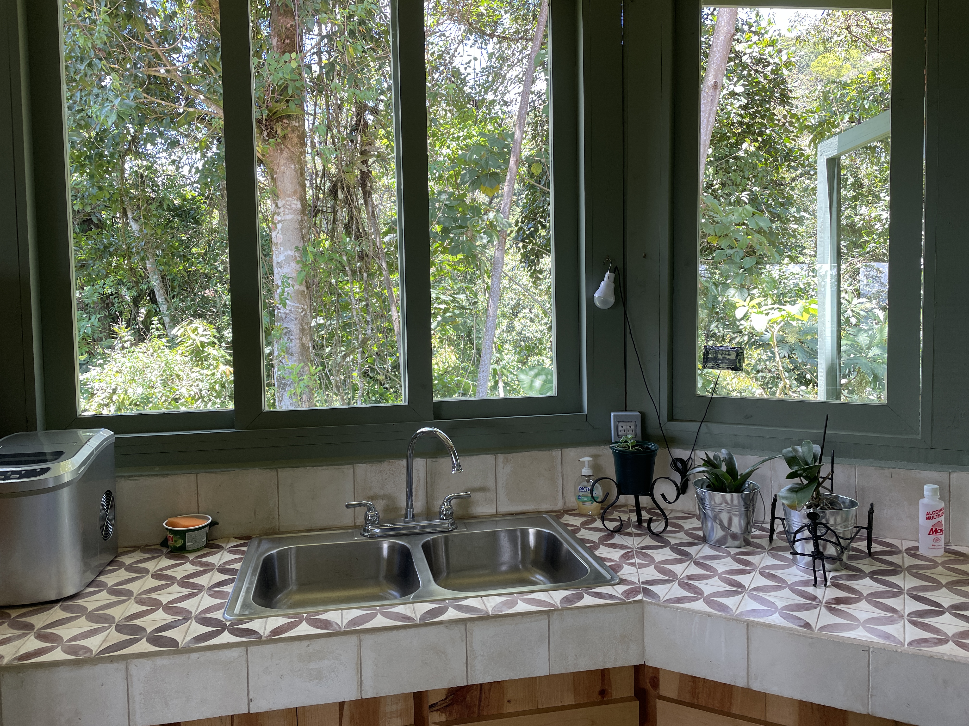 5 bed Single Family Homes For Sale in Aguacaliente, Cartago - thumb 18