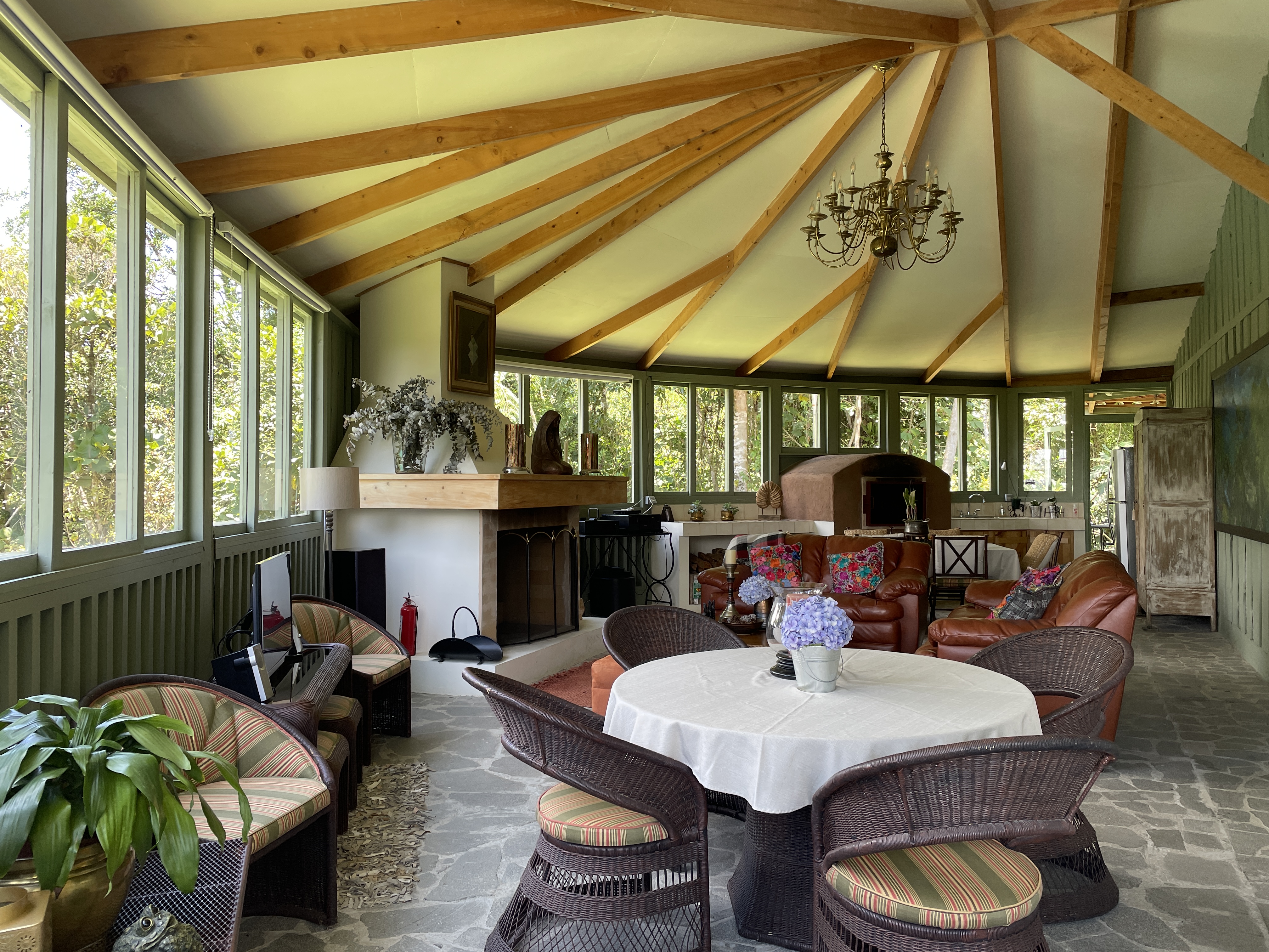 5 bed Single Family Homes For Sale in Aguacaliente, Cartago - thumb 15