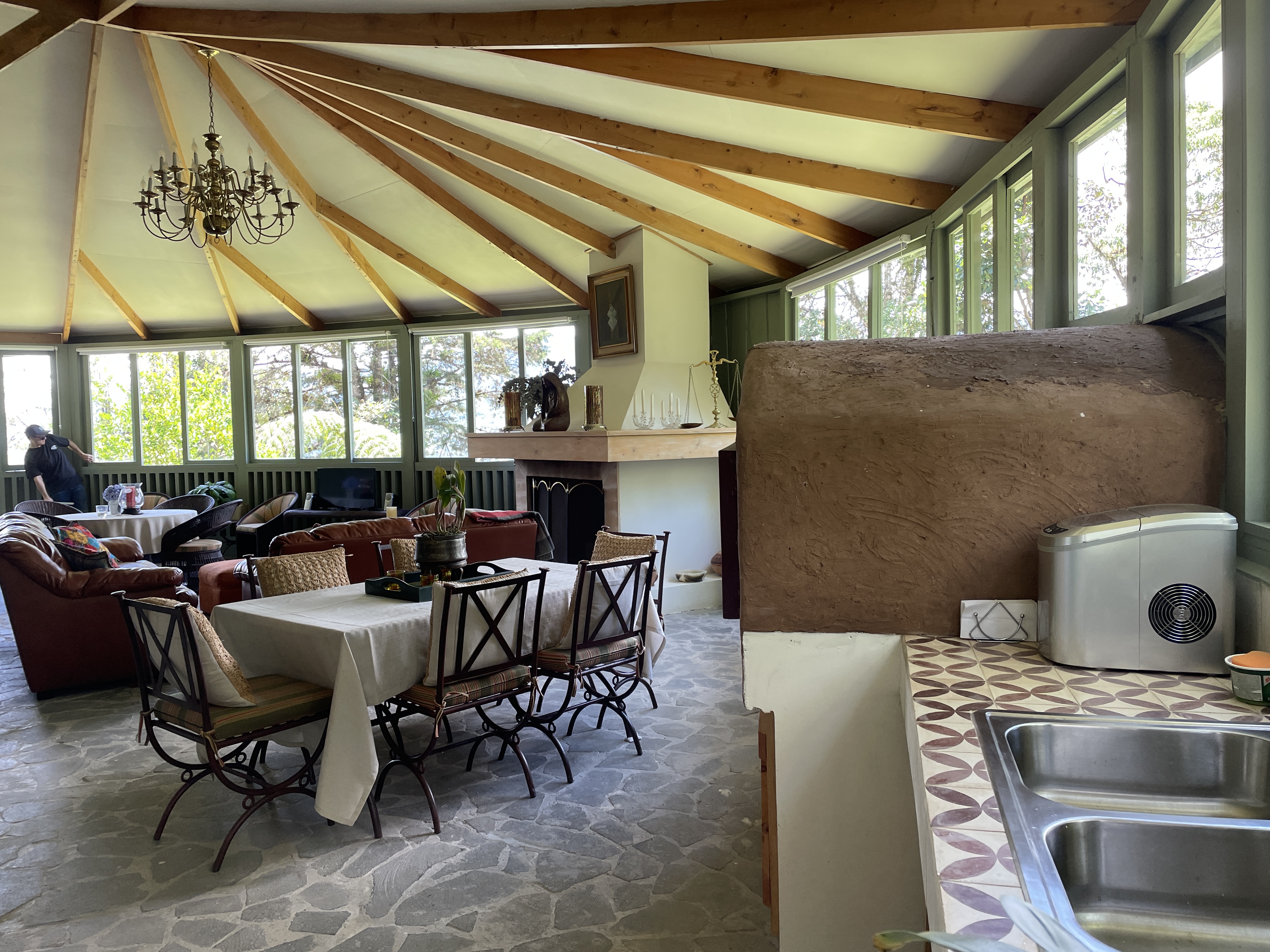 5 bed Single Family Homes For Sale in Aguacaliente, Cartago - thumb 19