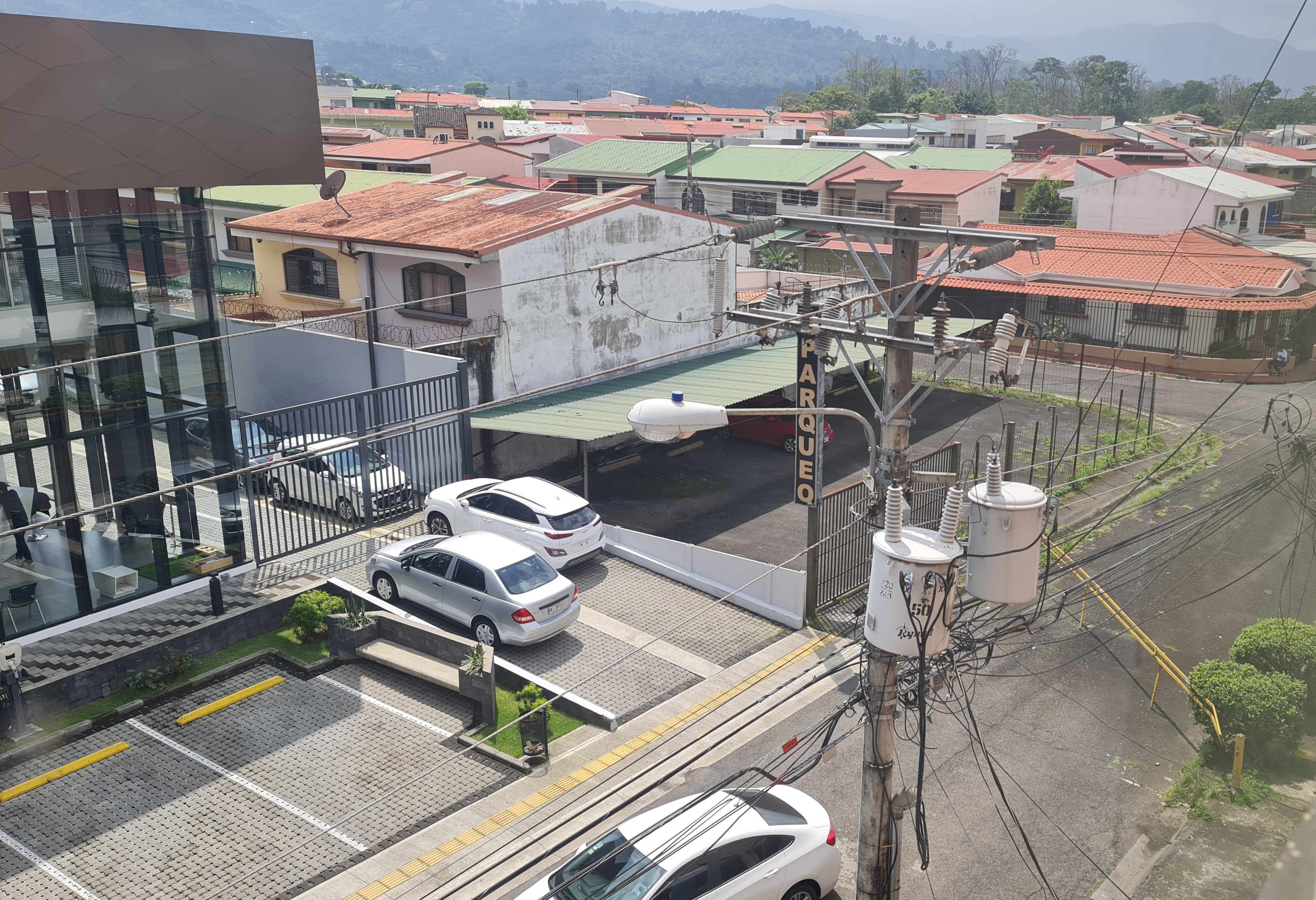 5 bed Commercial For Rent in Curridabat, San Jose - thumb 1