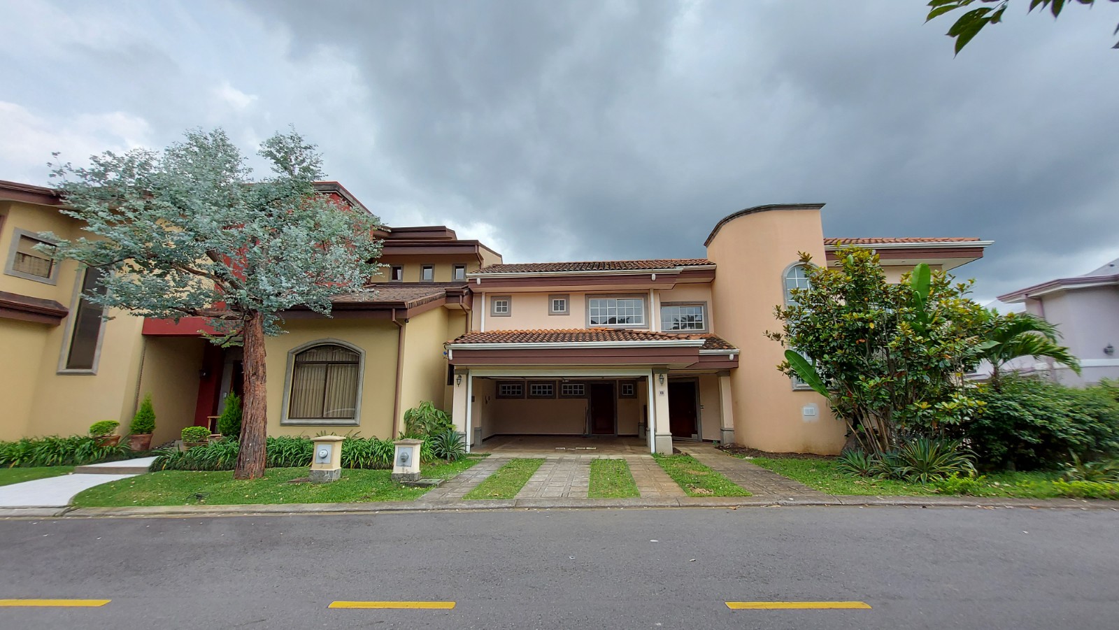 4 bed Condo For Sale in Tres Ríos, Cartago - thumb 1