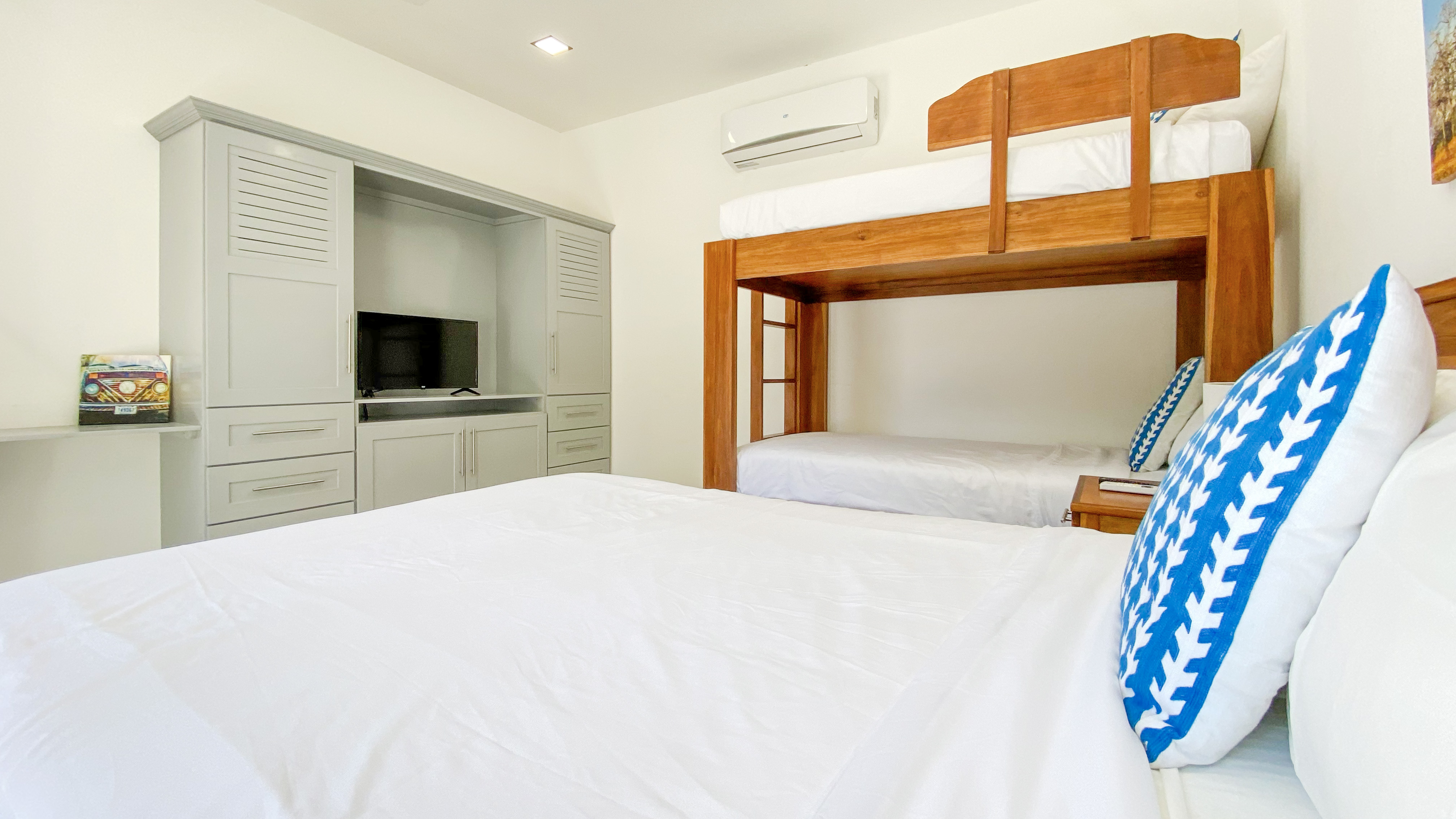 4 bed Single Family Homes For Sale in Langosta, Guanacaste - thumb 18