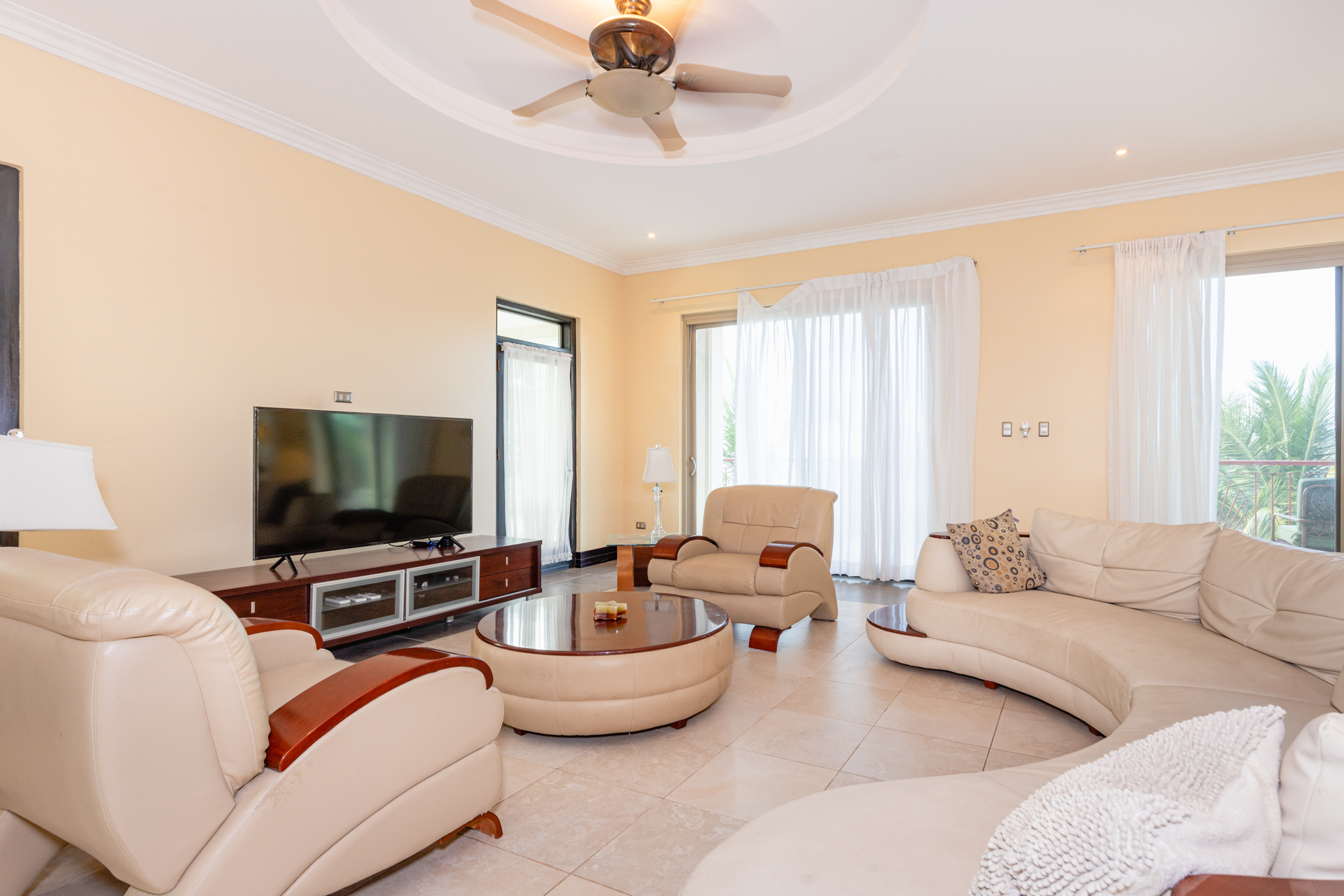 7 bed Single Family Homes For Sale in Playa Flamingo, Guanacaste - thumb 24