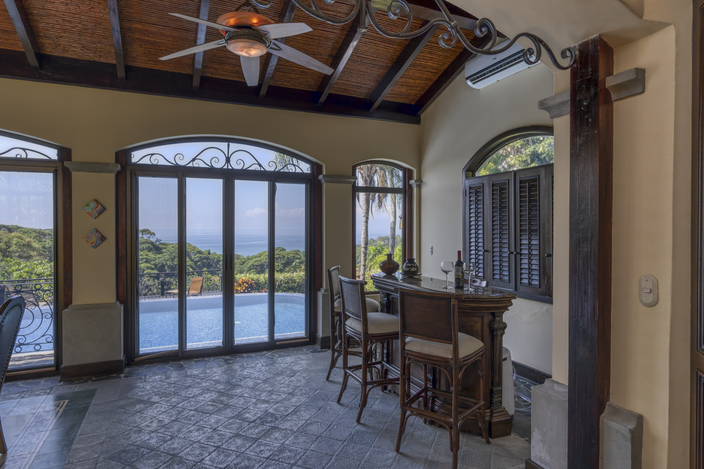 4 bed Single Family Homes For Rent in Dominical, Puntarenas - thumb 19