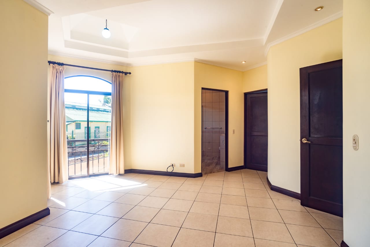 3 bed Condo For Sale in Heredia, Heredia - thumb 9