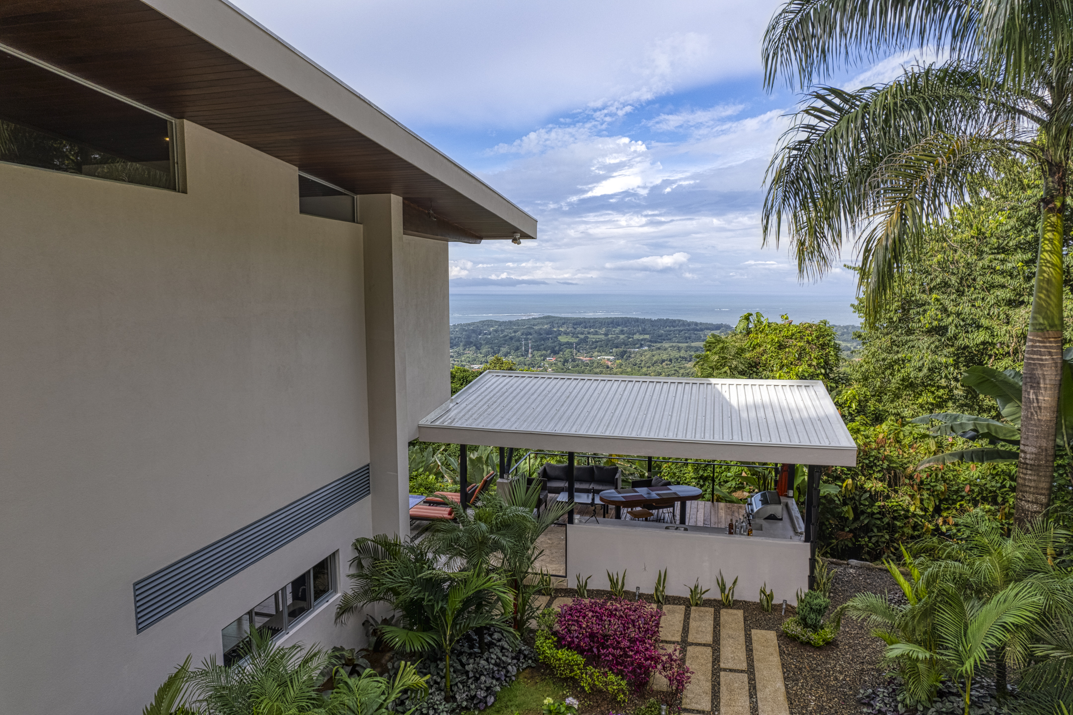 4 bed Single Family Homes For Rent in Uvita, Puntarenas - thumb 6